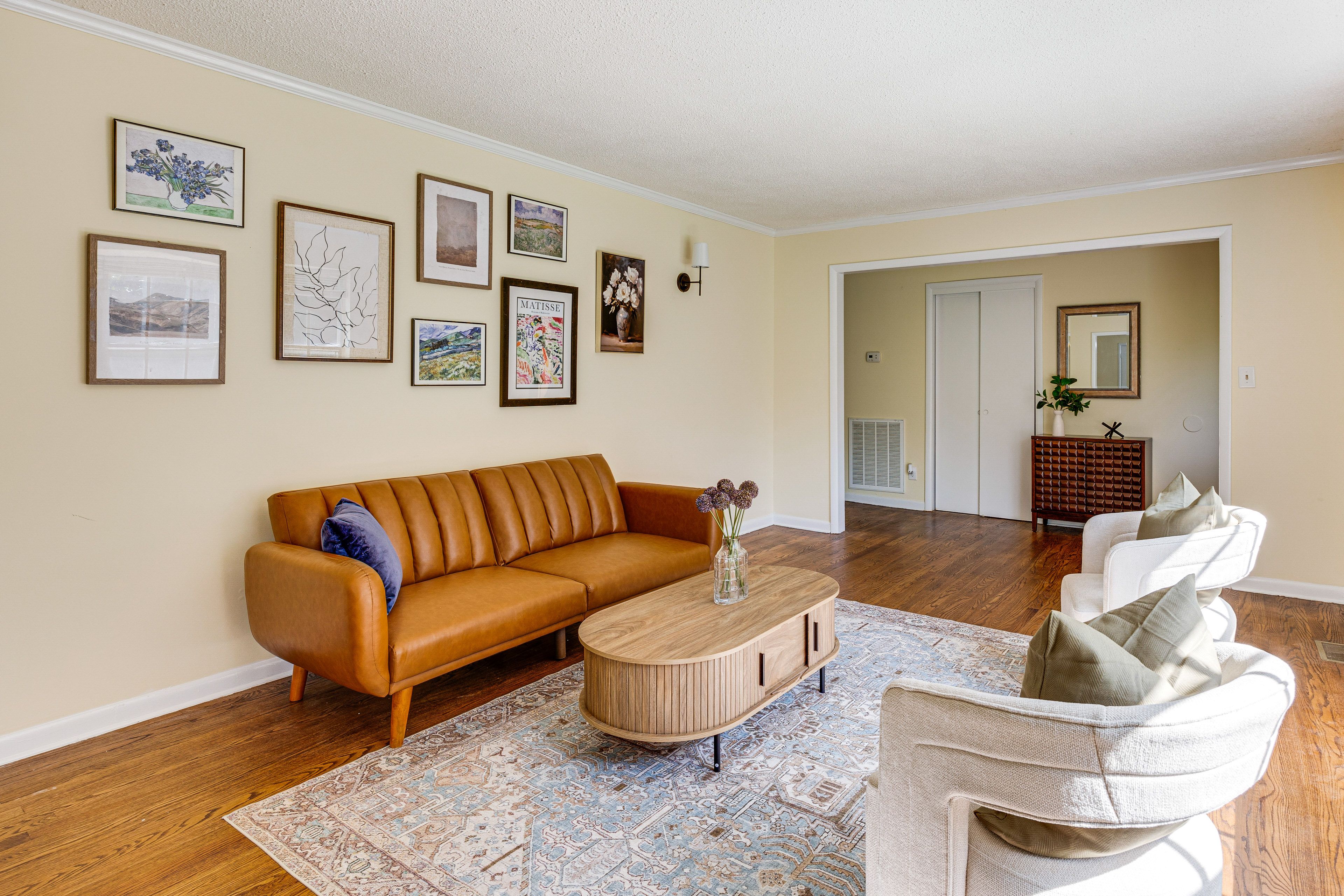 Family Room | Full Futon