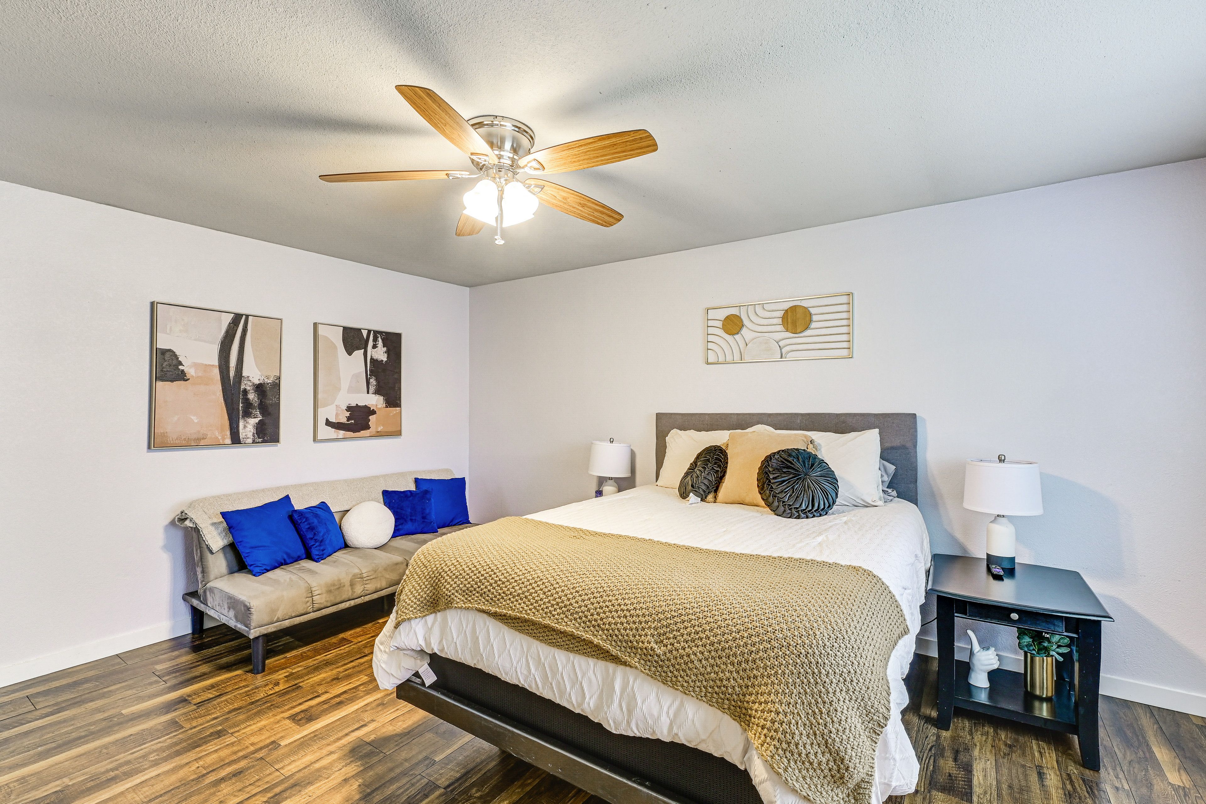 Bedroom 1 | Queen Bed | Queen Futon | Linens Provided | Smart TV