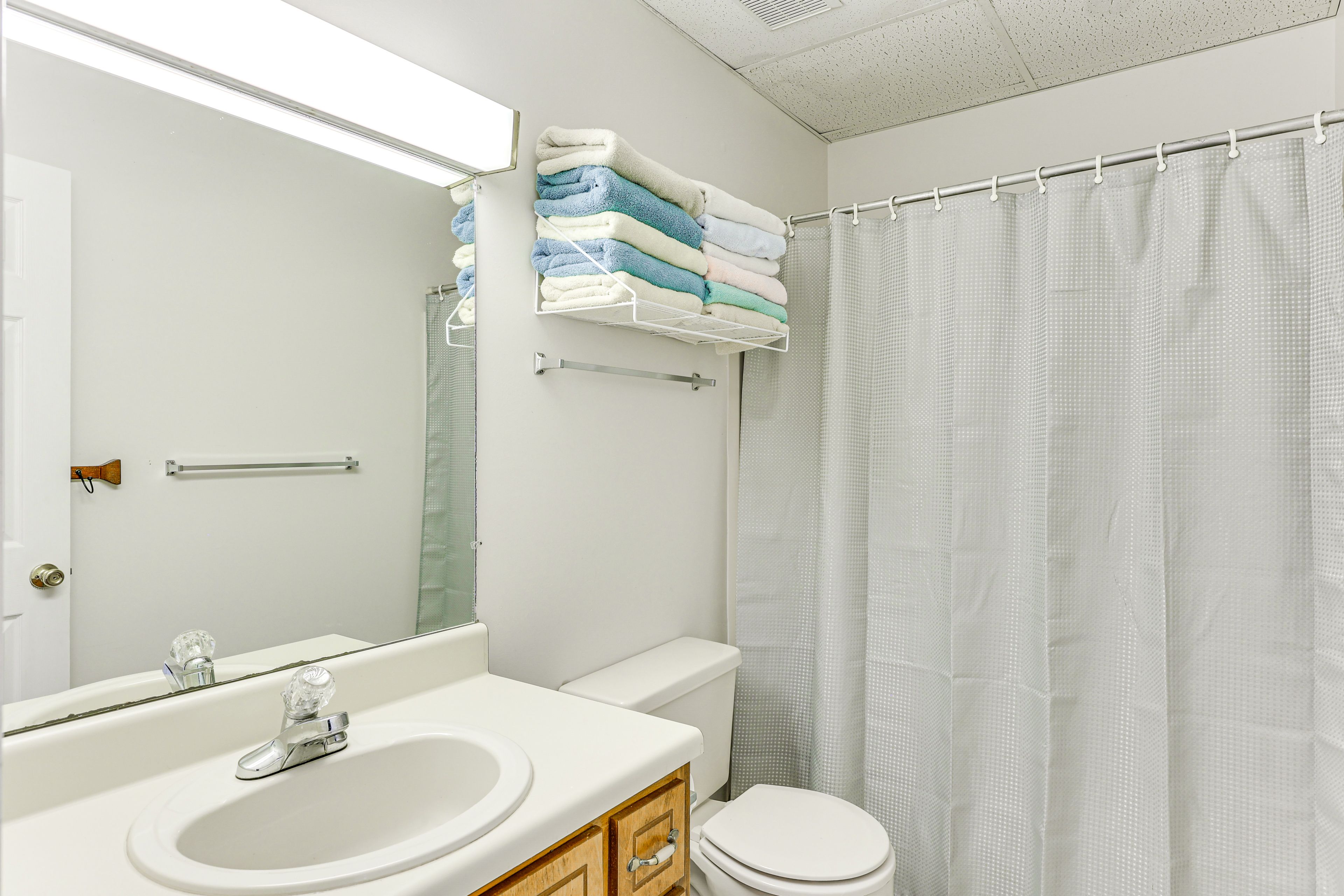 Full Bathroom | Basement