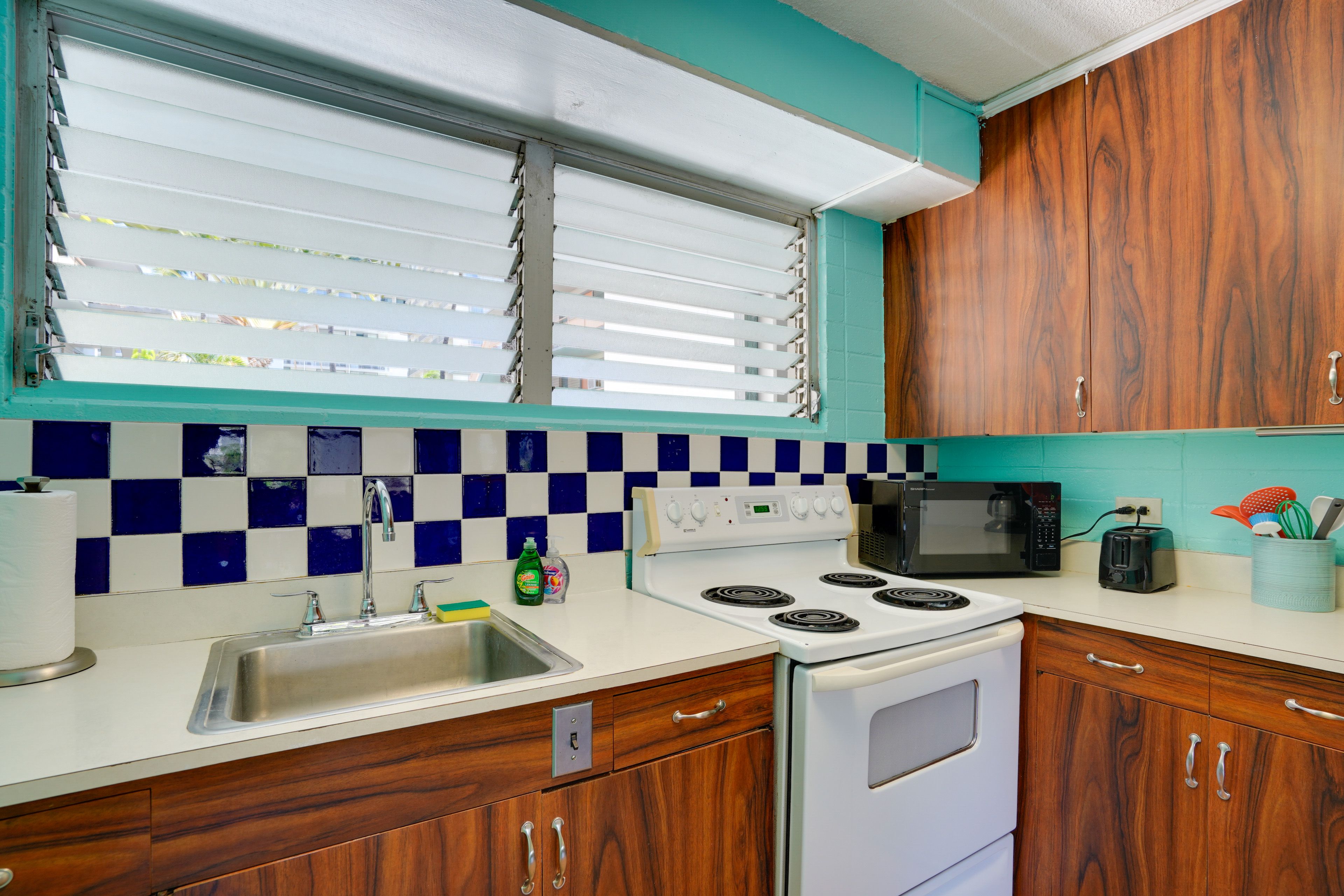 Kitchen | Refrigerator