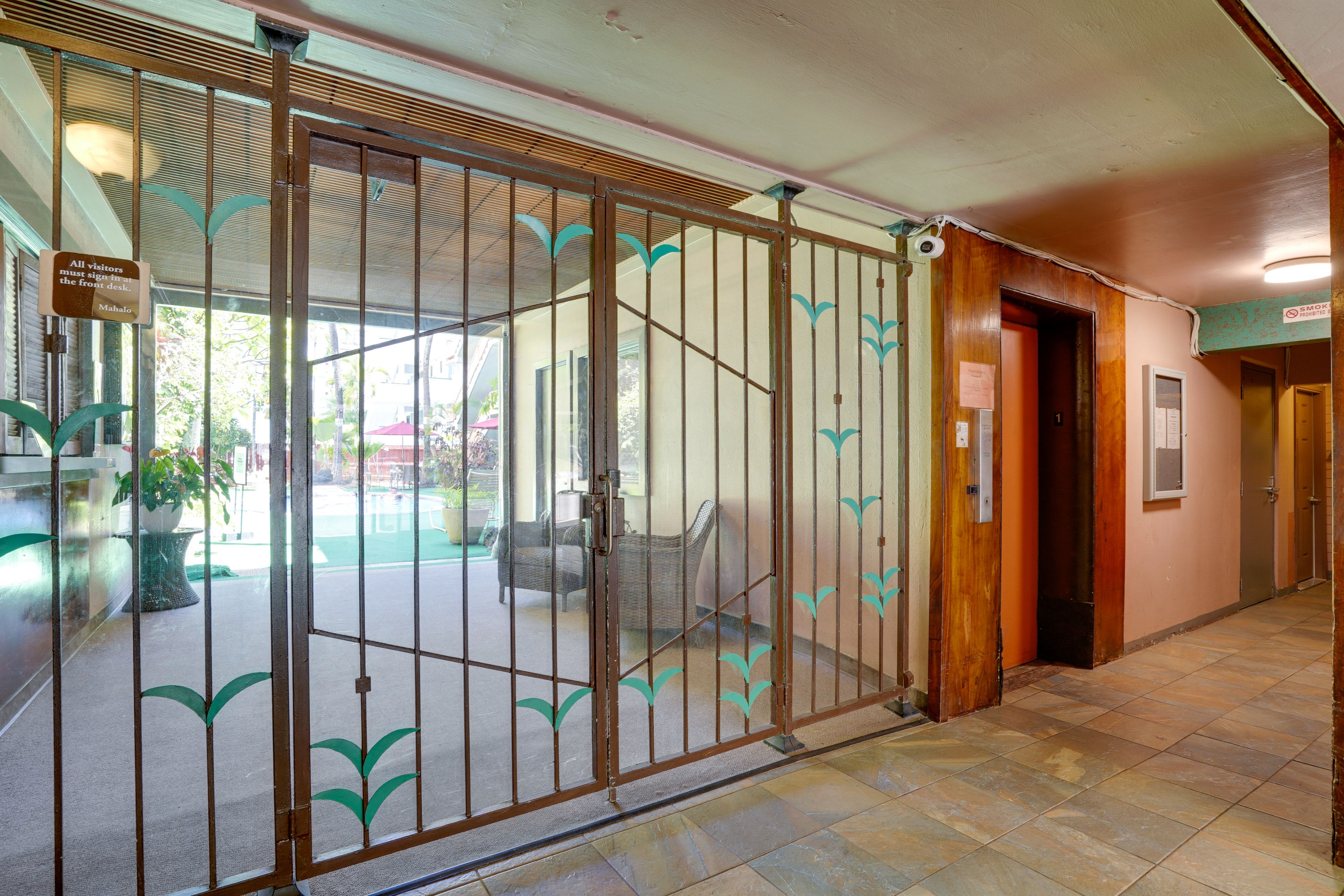 Elevator | Exterior Door