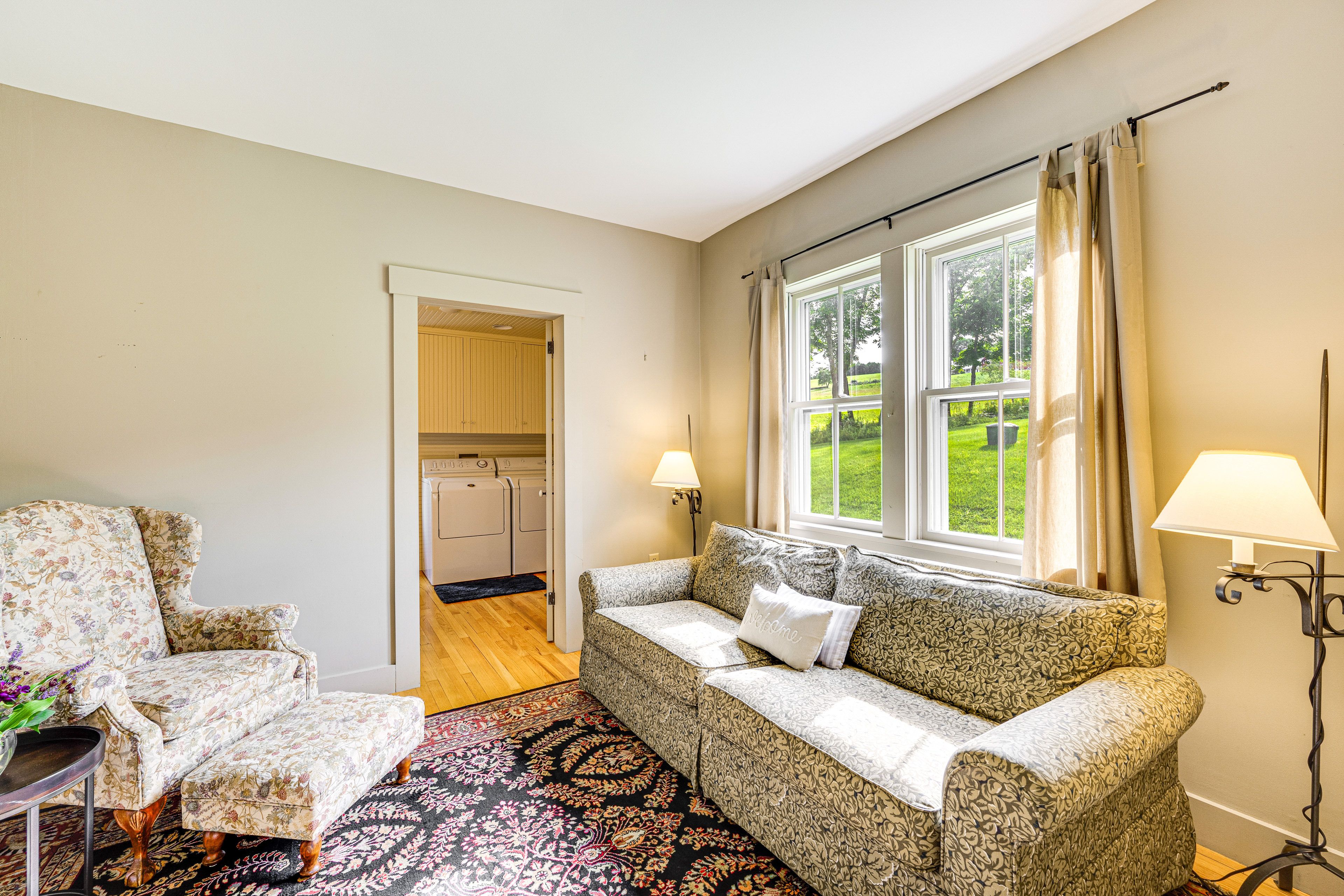Sitting Room | 1st Floor