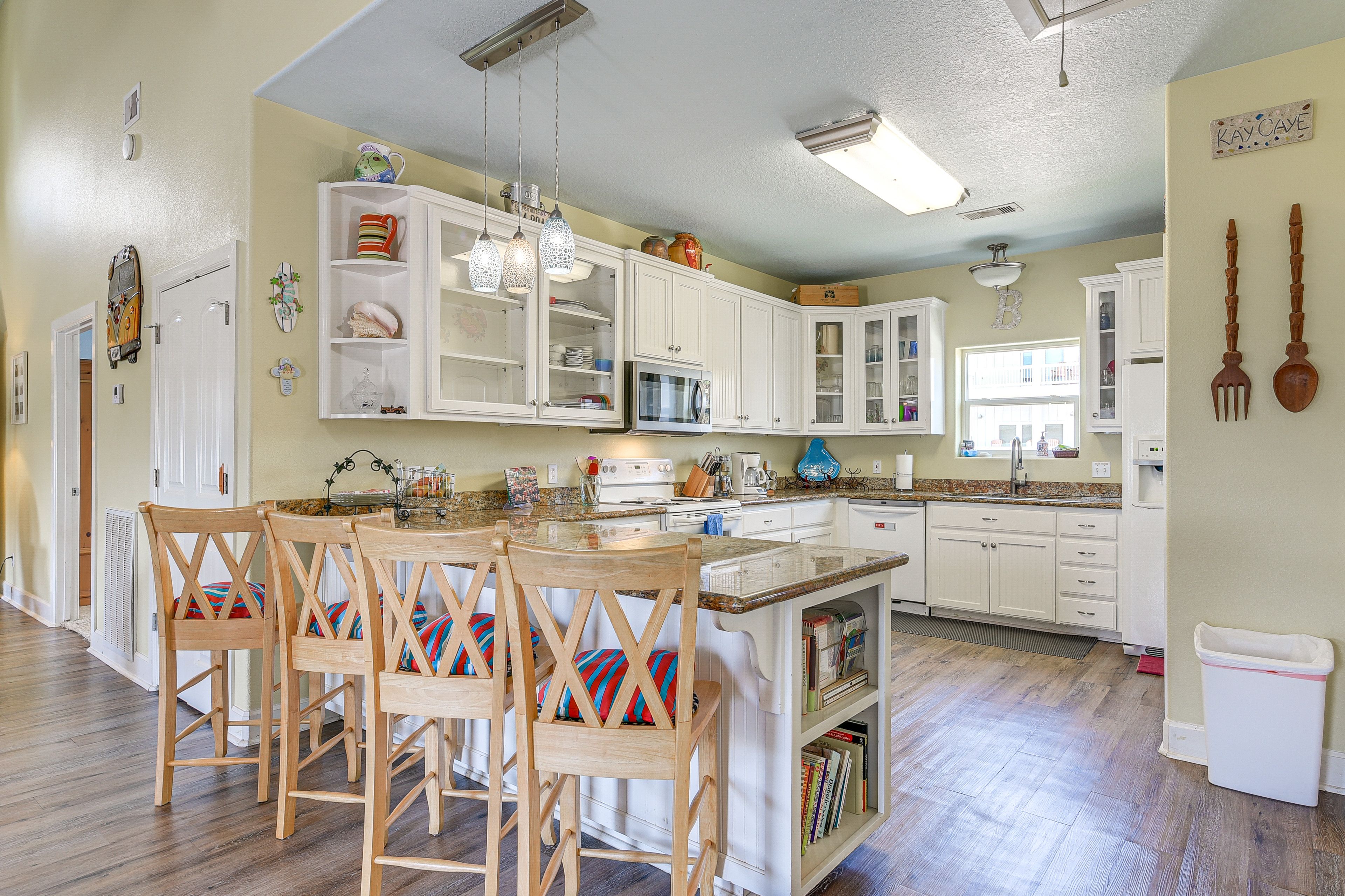 Kitchen | Drip Coffee Maker