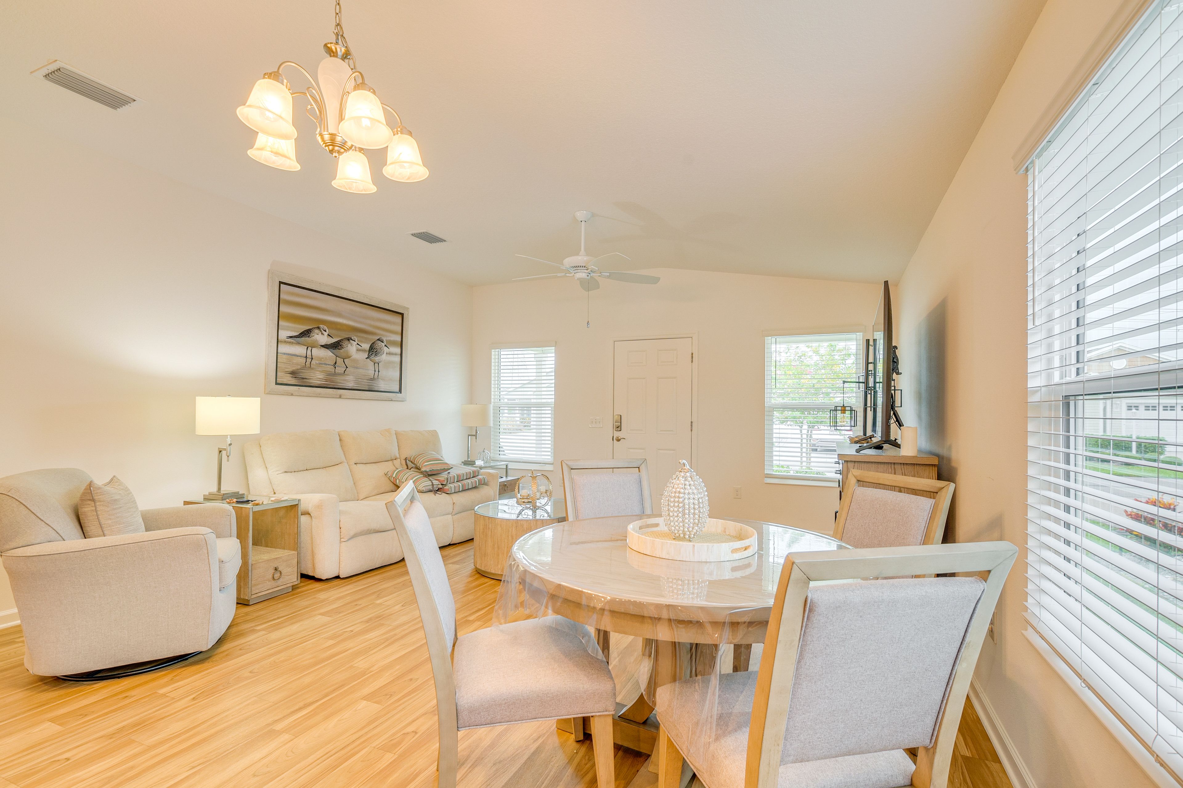 Dining Area | Dishware & Flatware