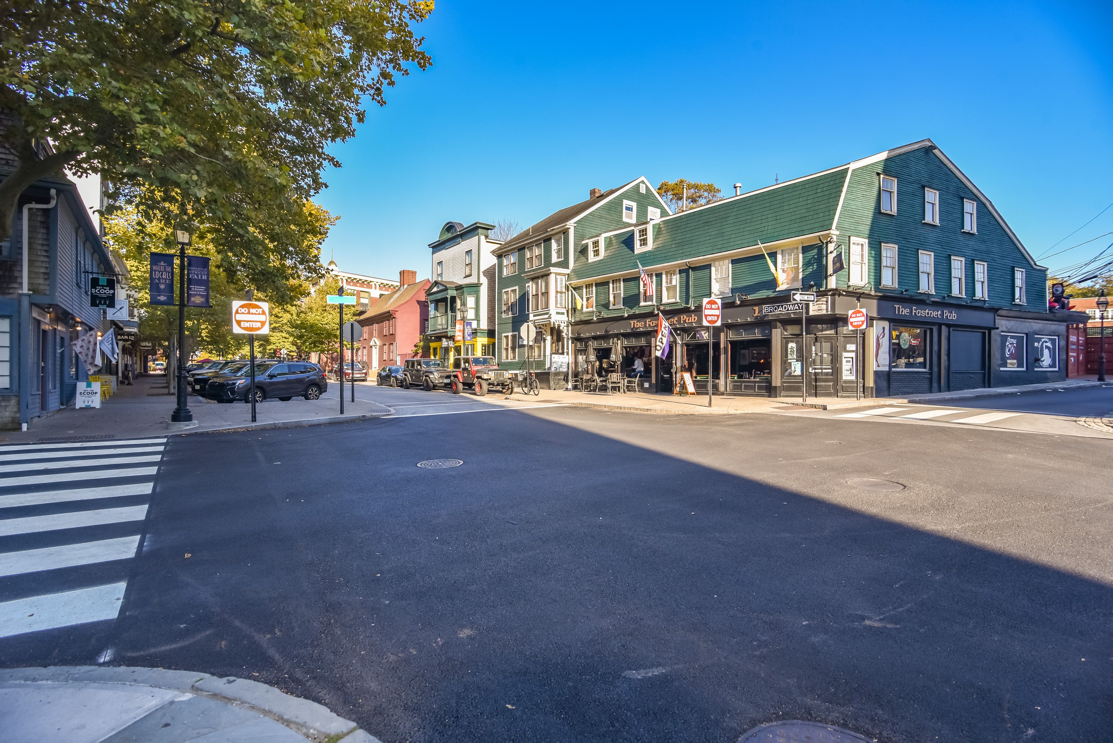 Surrounding Area | Walkable Location