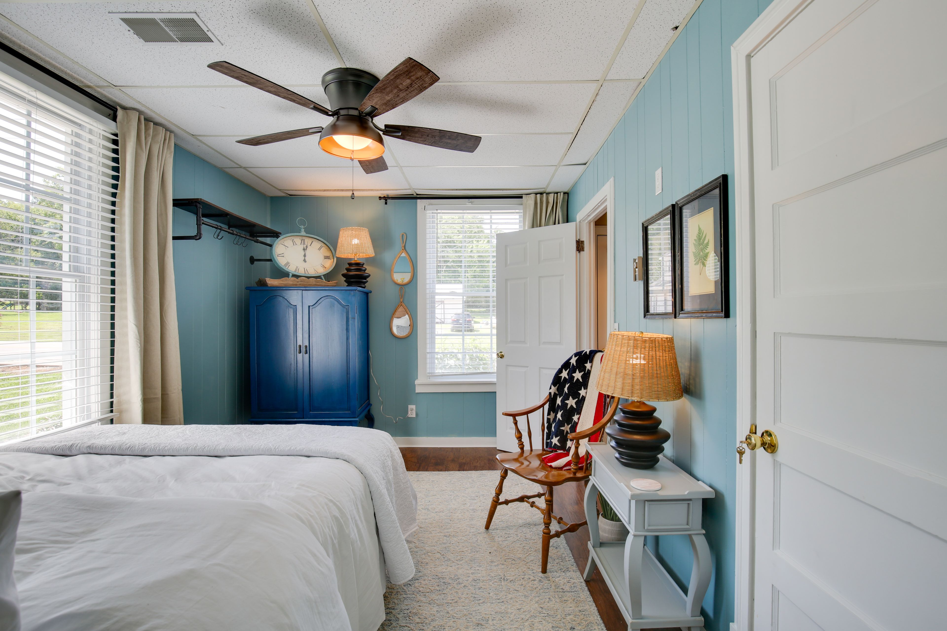 Bedroom 2 | Queen Bed