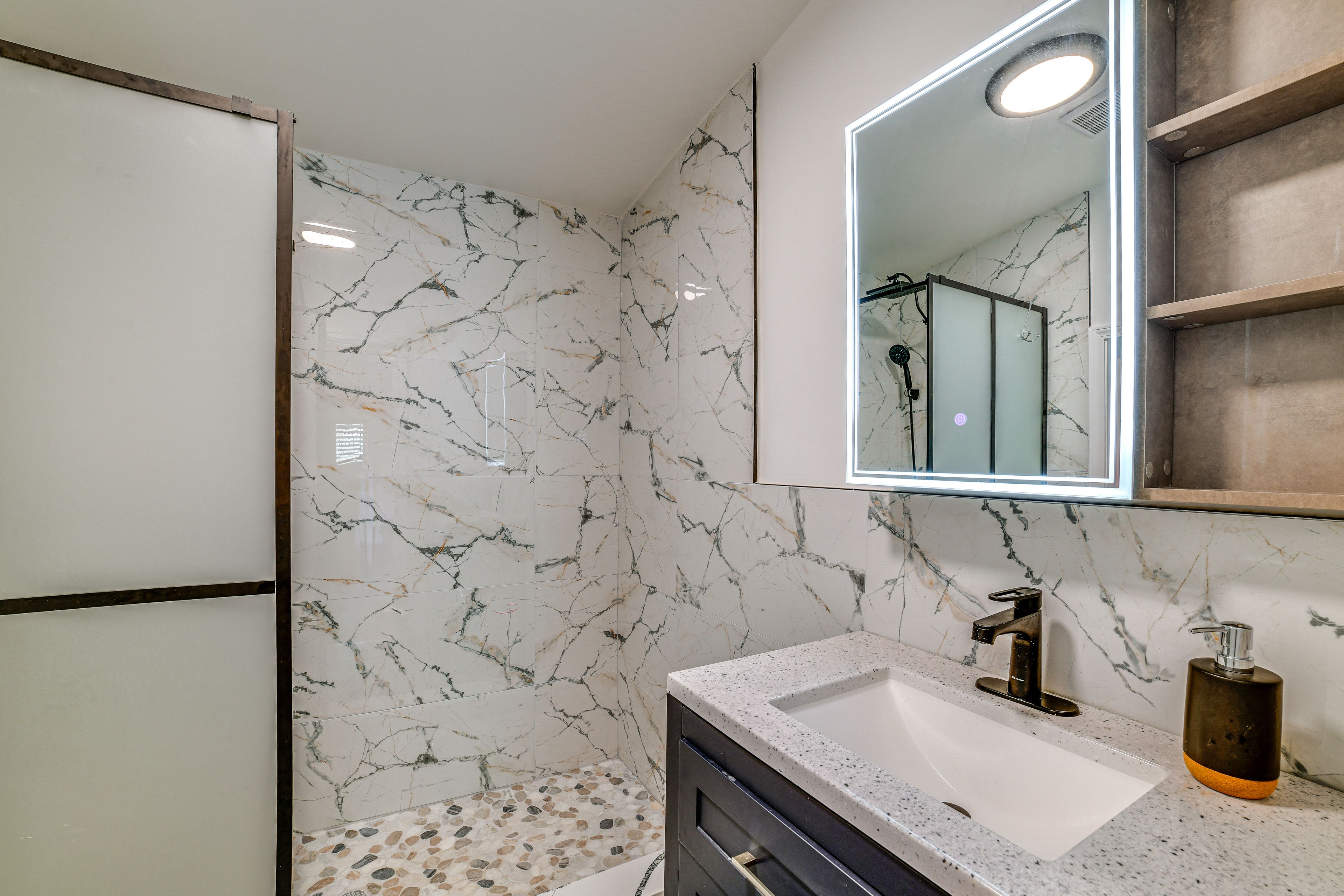 En-Suite Bathroom | Towels Provided | Complimentary Toiletries