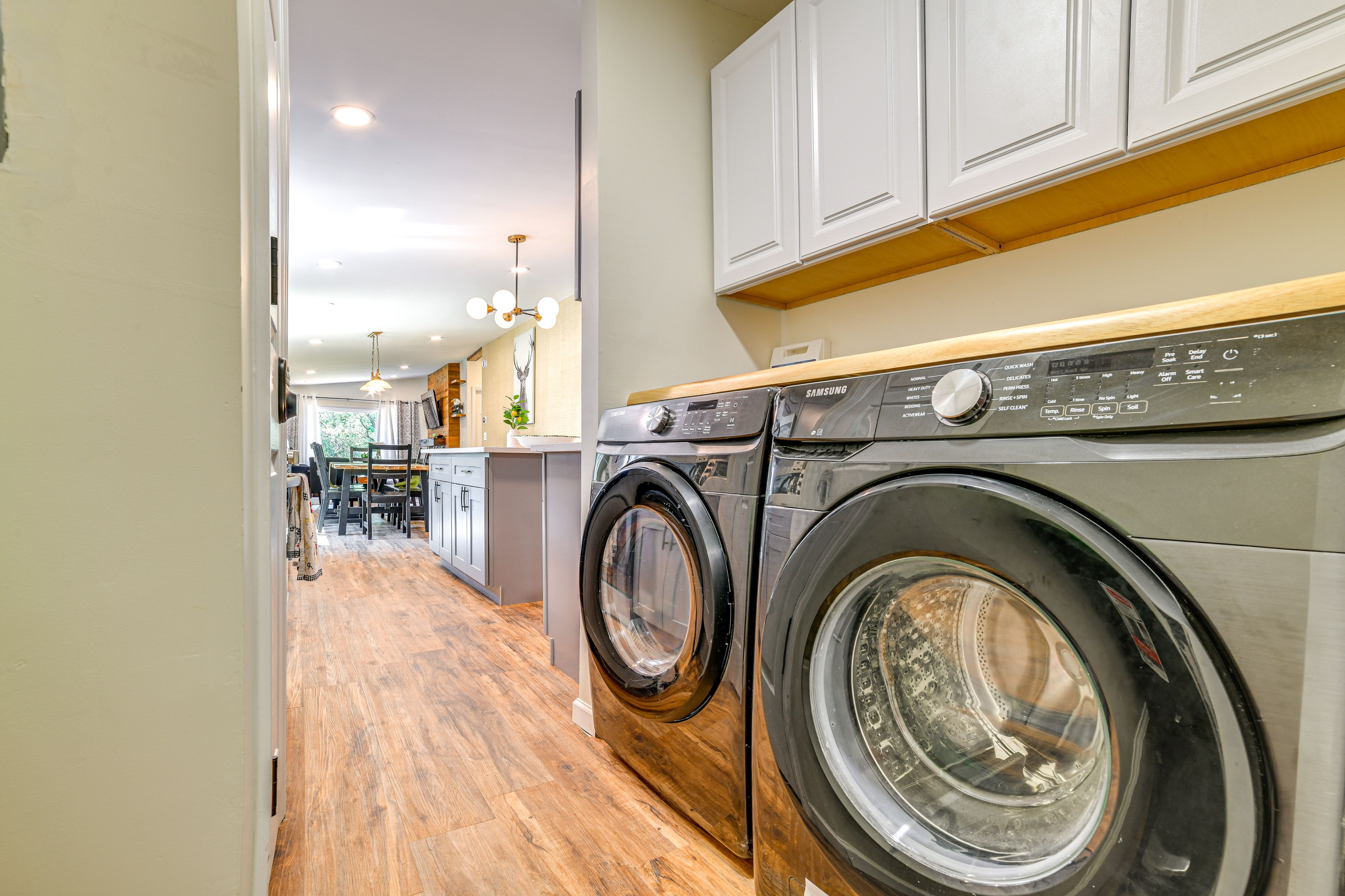 Washer & Dryer