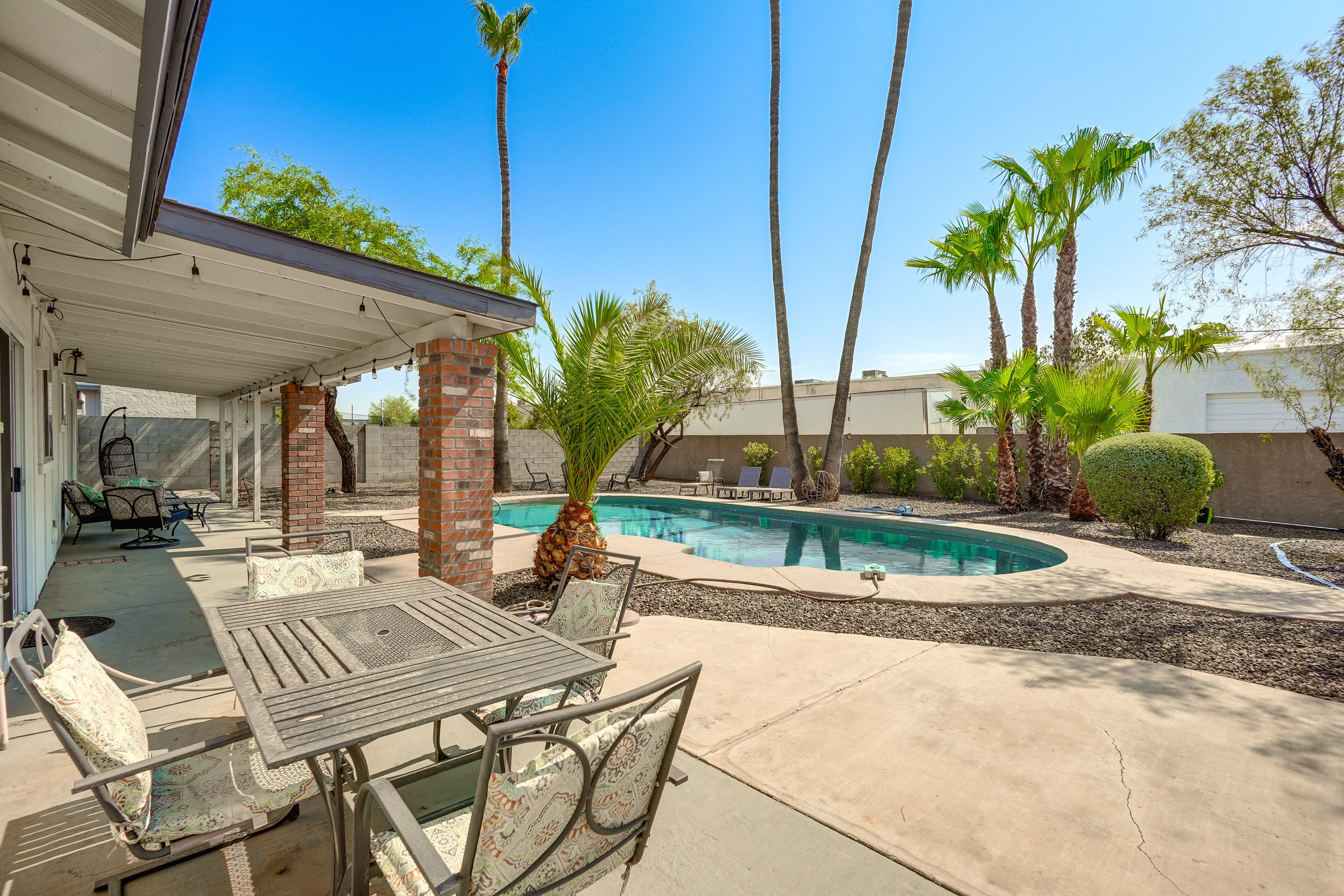 Outdoor Dining Area
