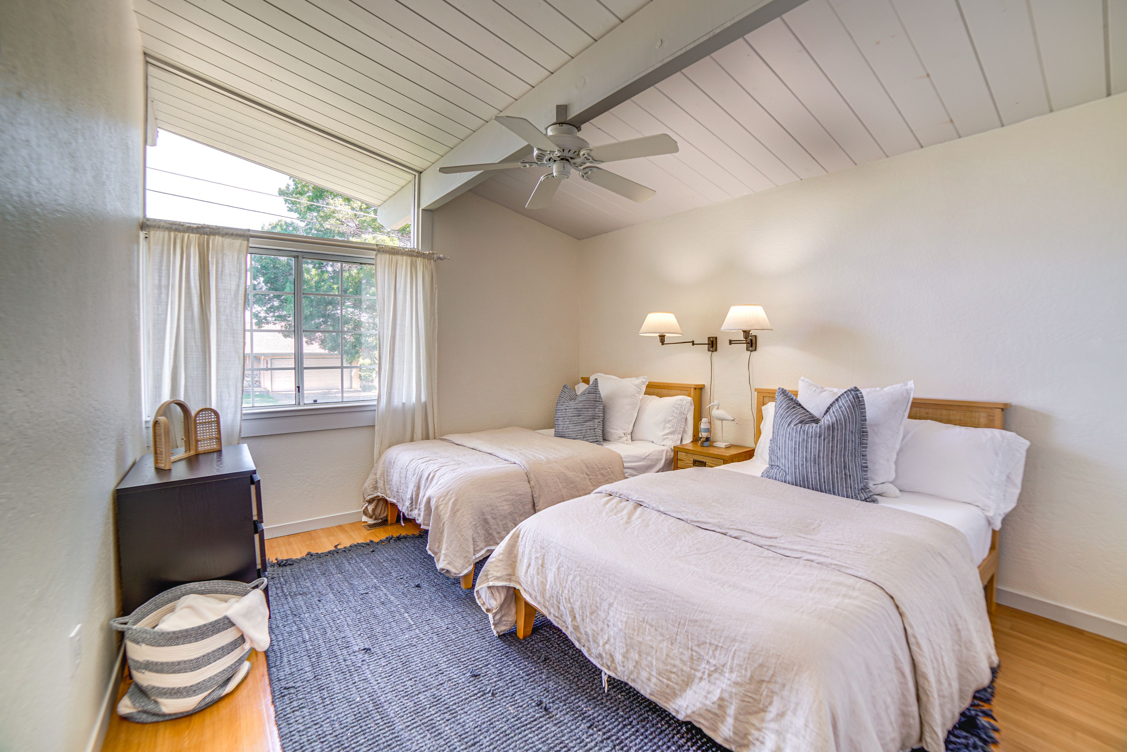Bedroom 2 | 2 Full XL Beds