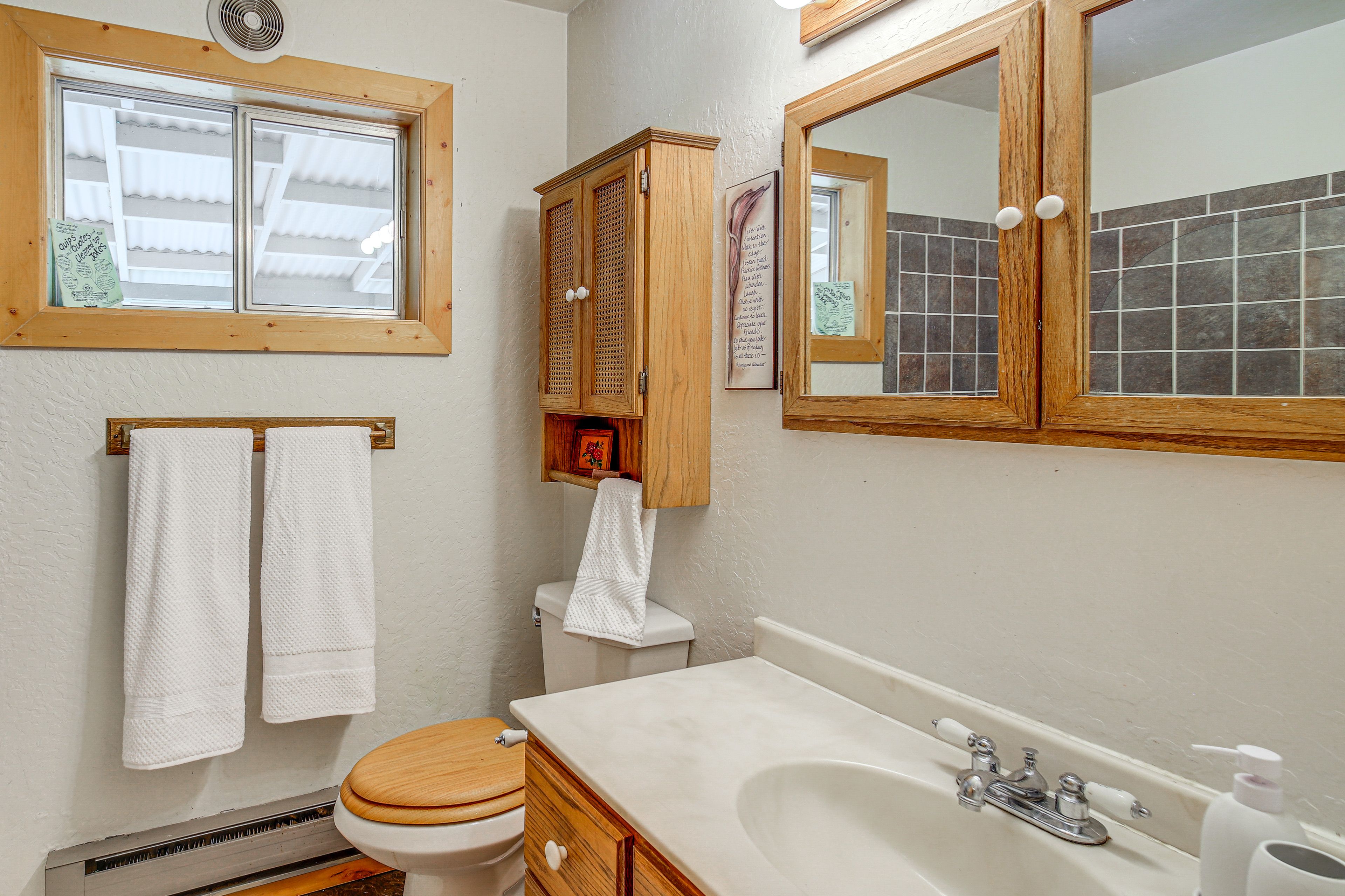 Full Bathroom
