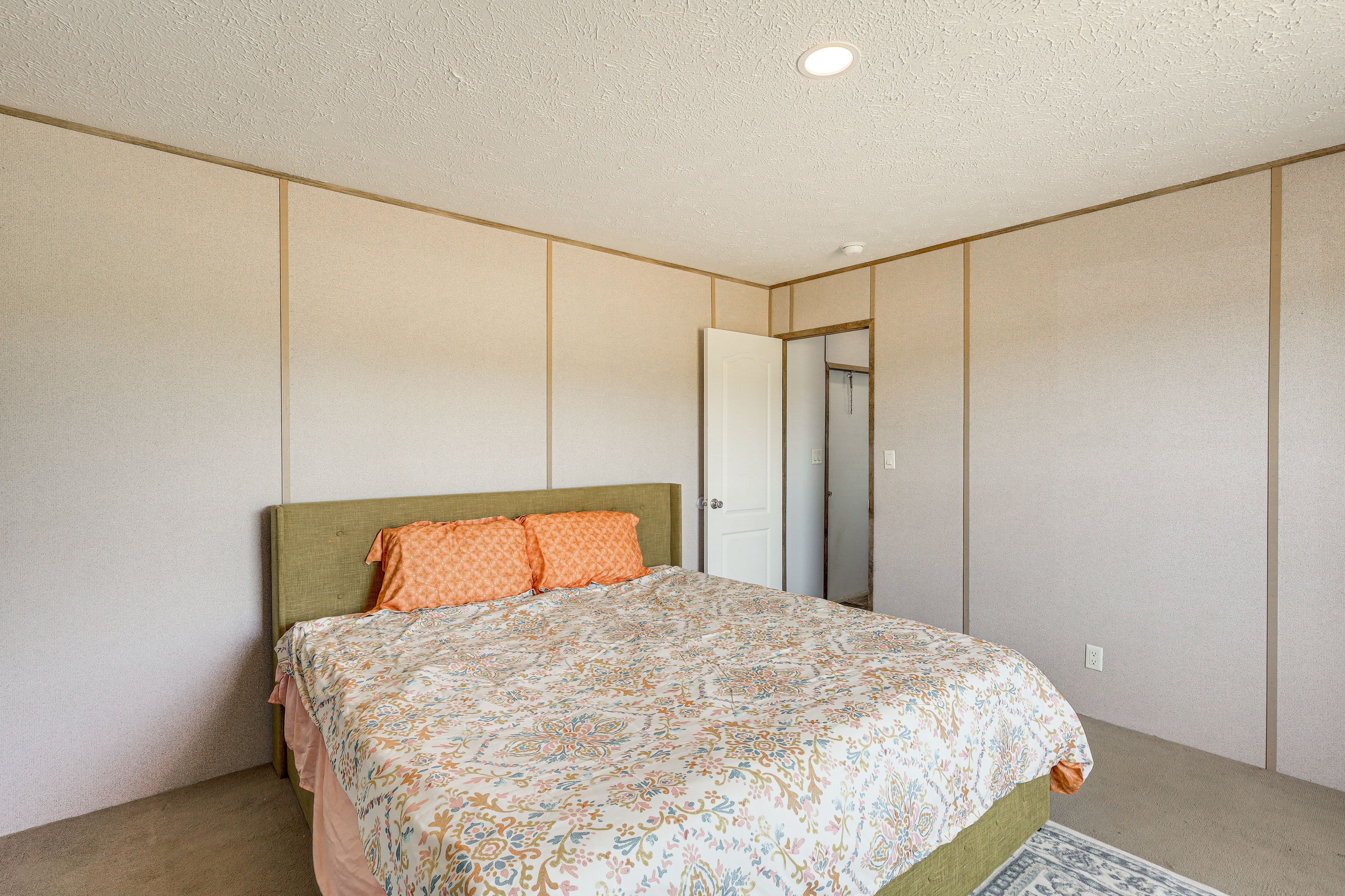 Bedroom 1 | California King Bed | Linens Provided