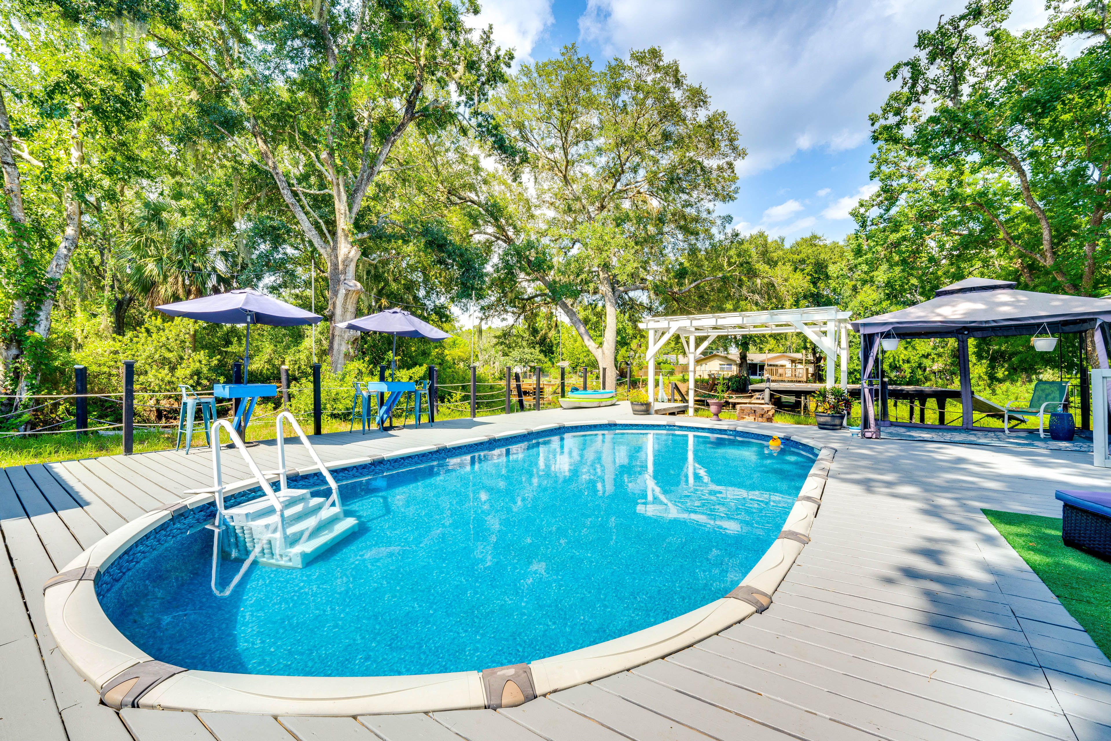 Private Pool | Not Available in Winter