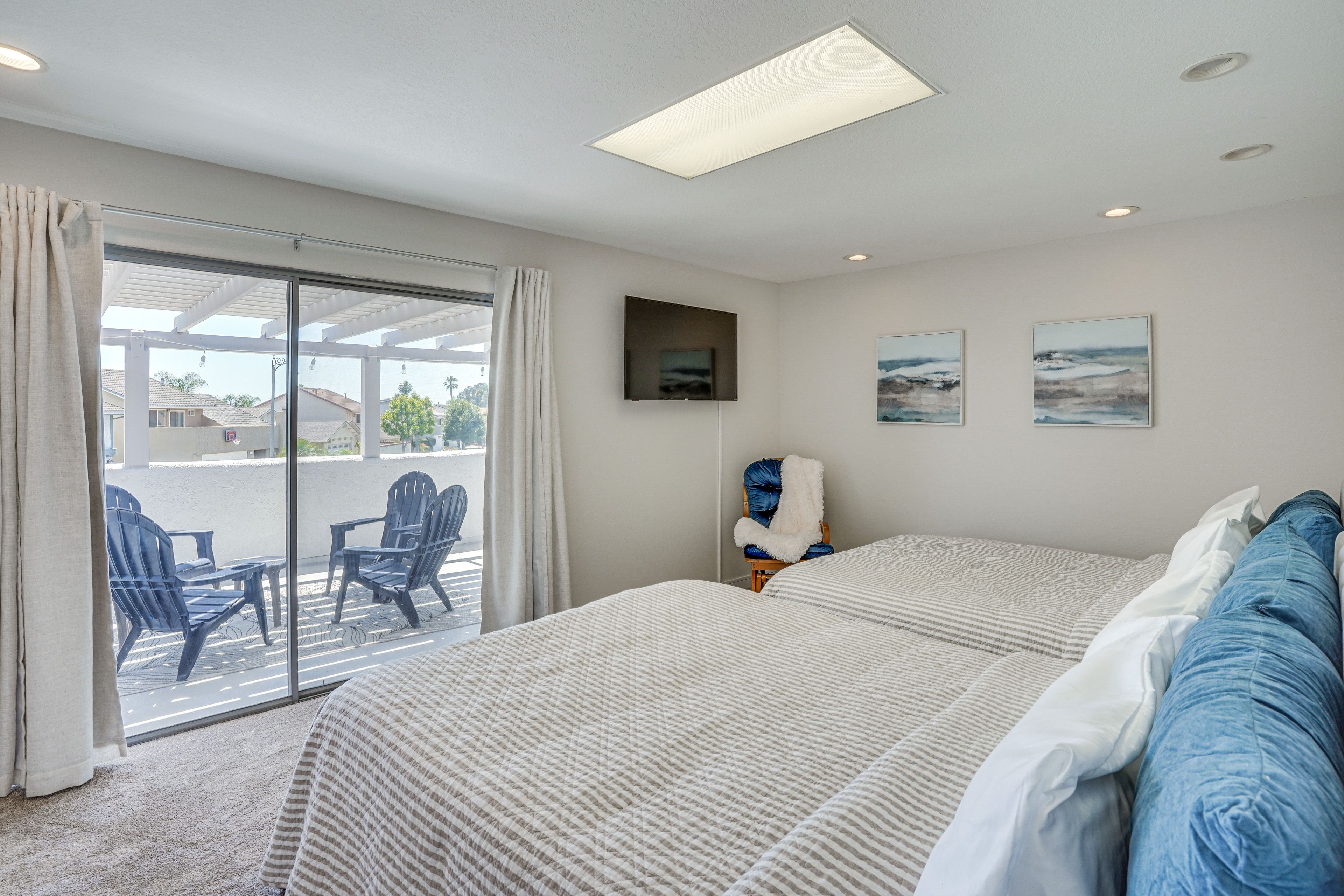 Bedroom 4 | 2 Queen Beds | 2nd Floor | Smart TV | Private Balcony