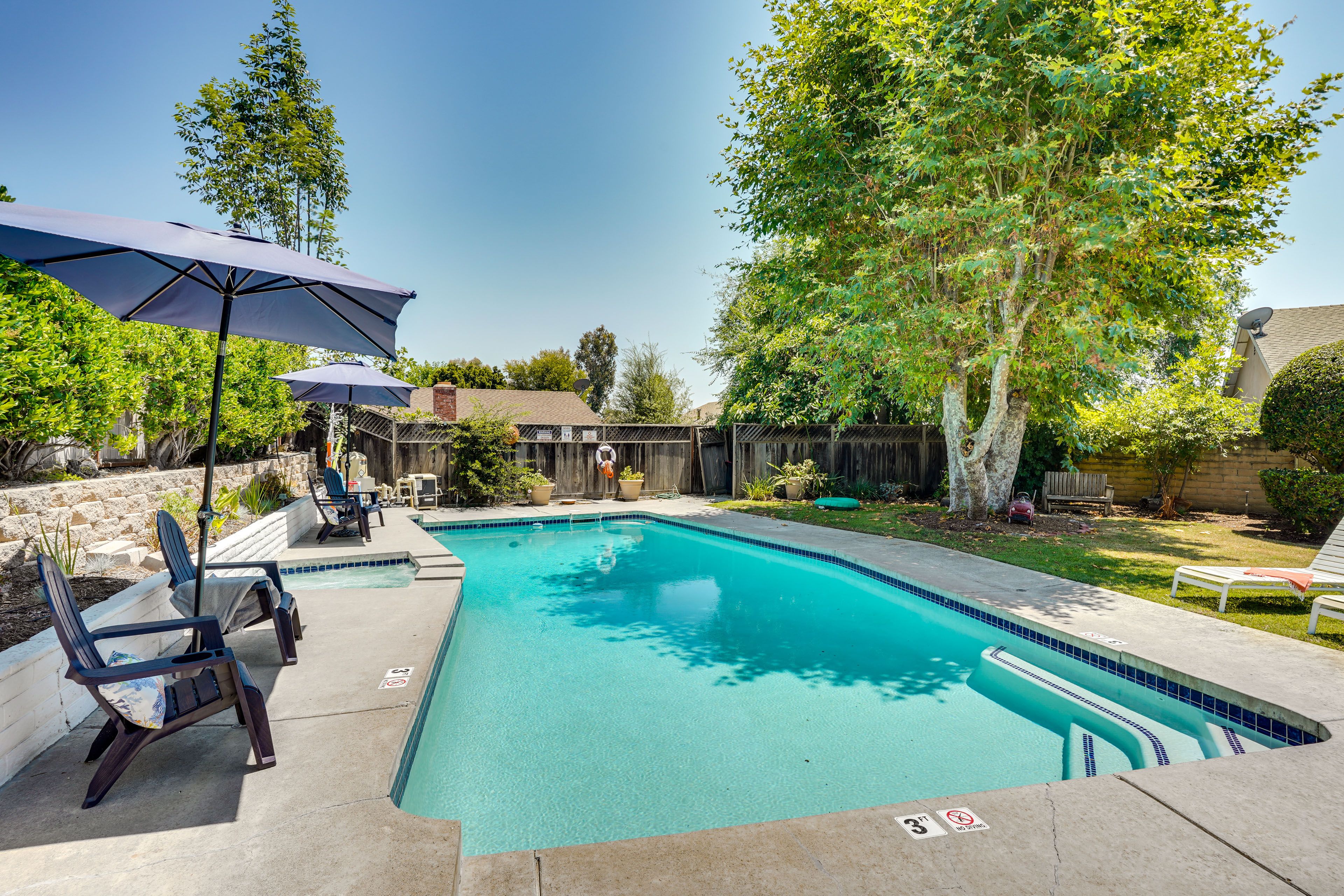Heated Pool | Jacuzzi