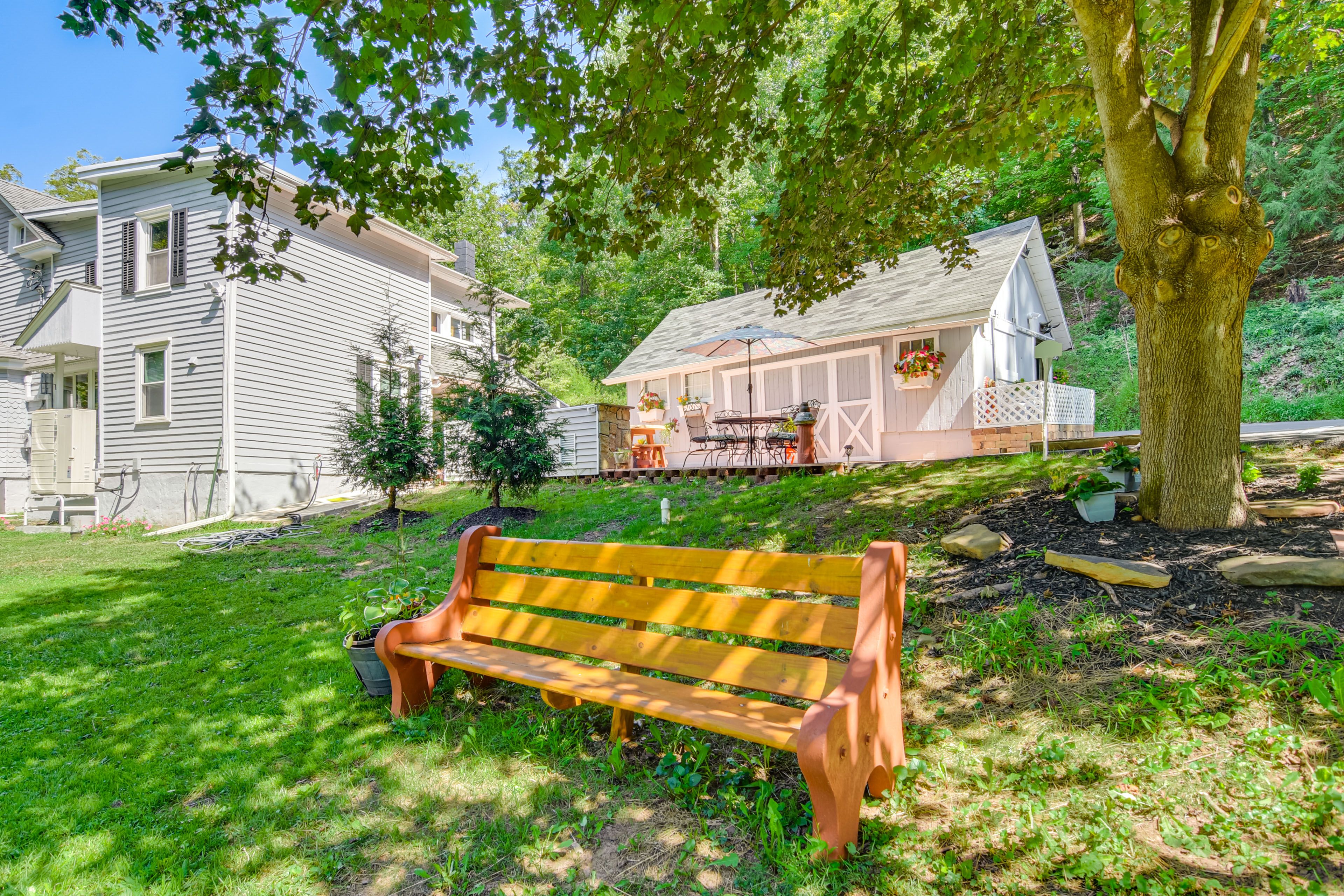 Outdoor Seating