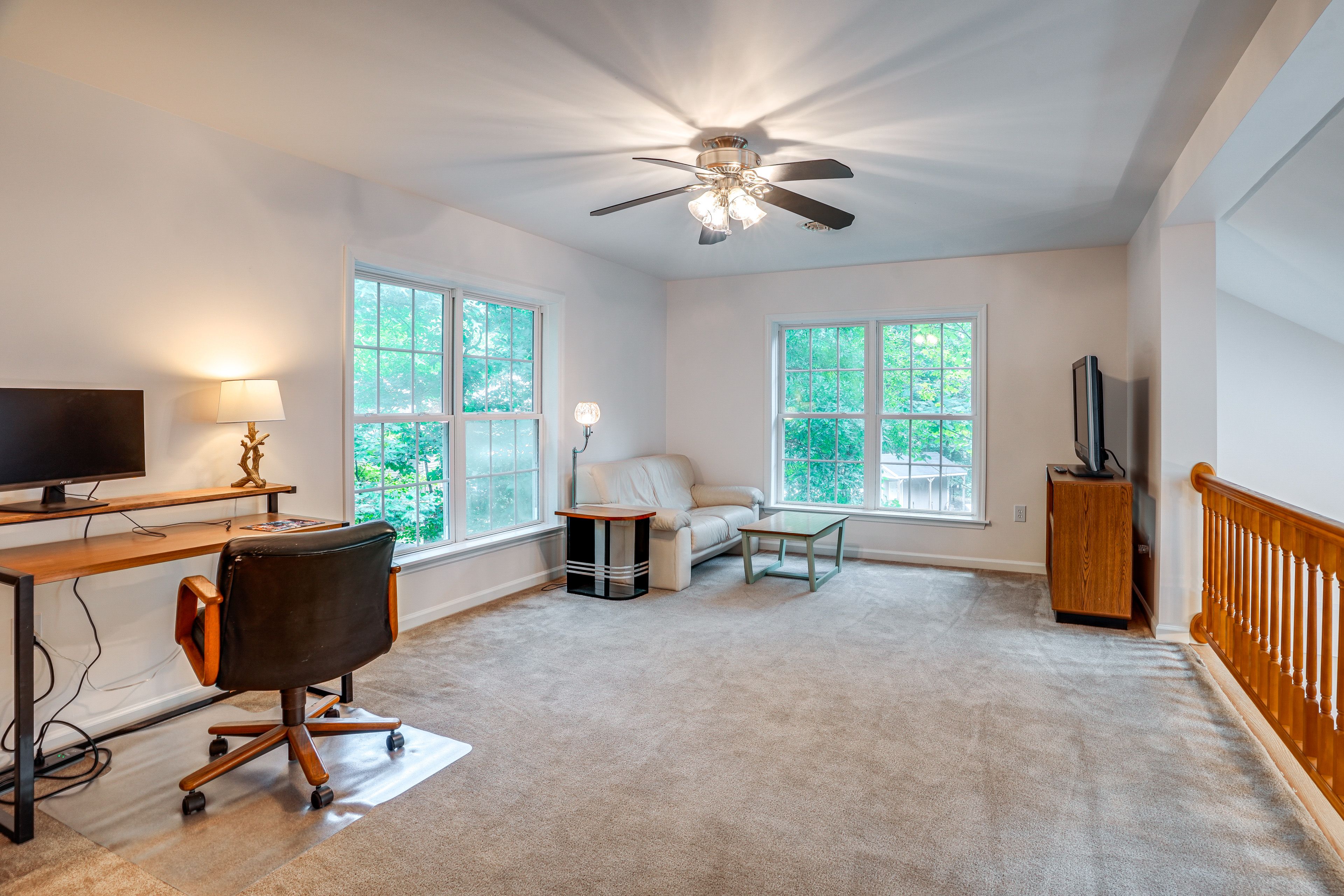 Loft Living Room | Desk | 2nd Floor