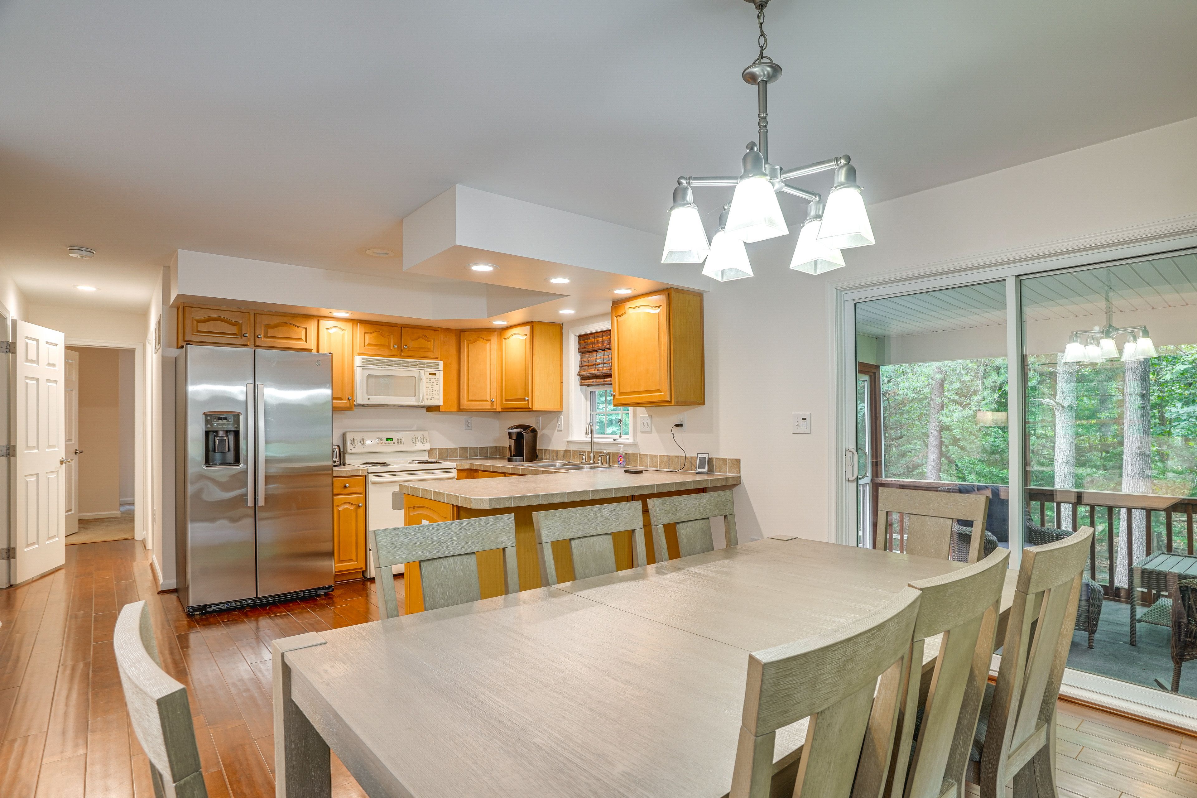Dining Area | Kitchen | Cooking Basics