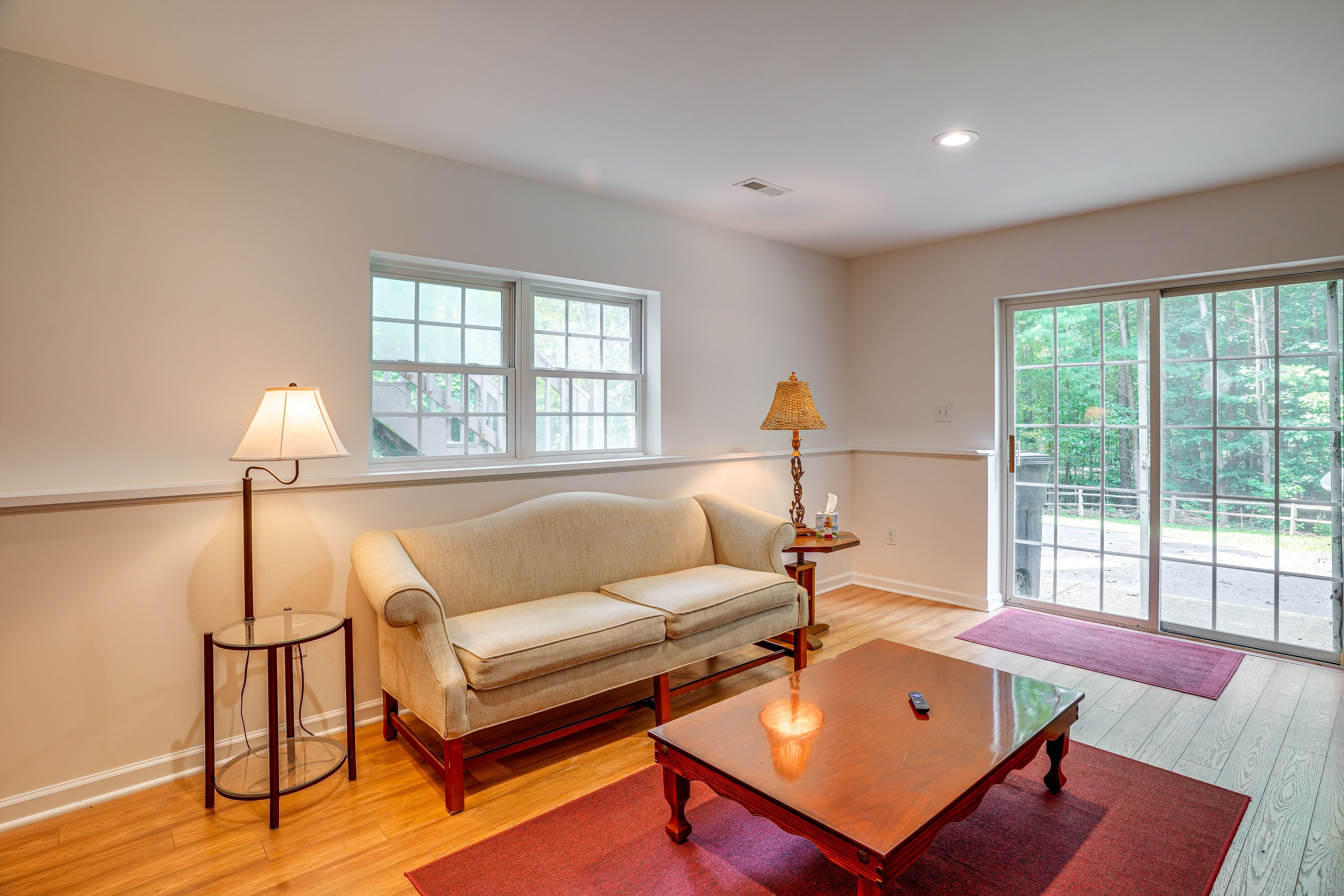 Living Room | Smart TV | Basement Level
