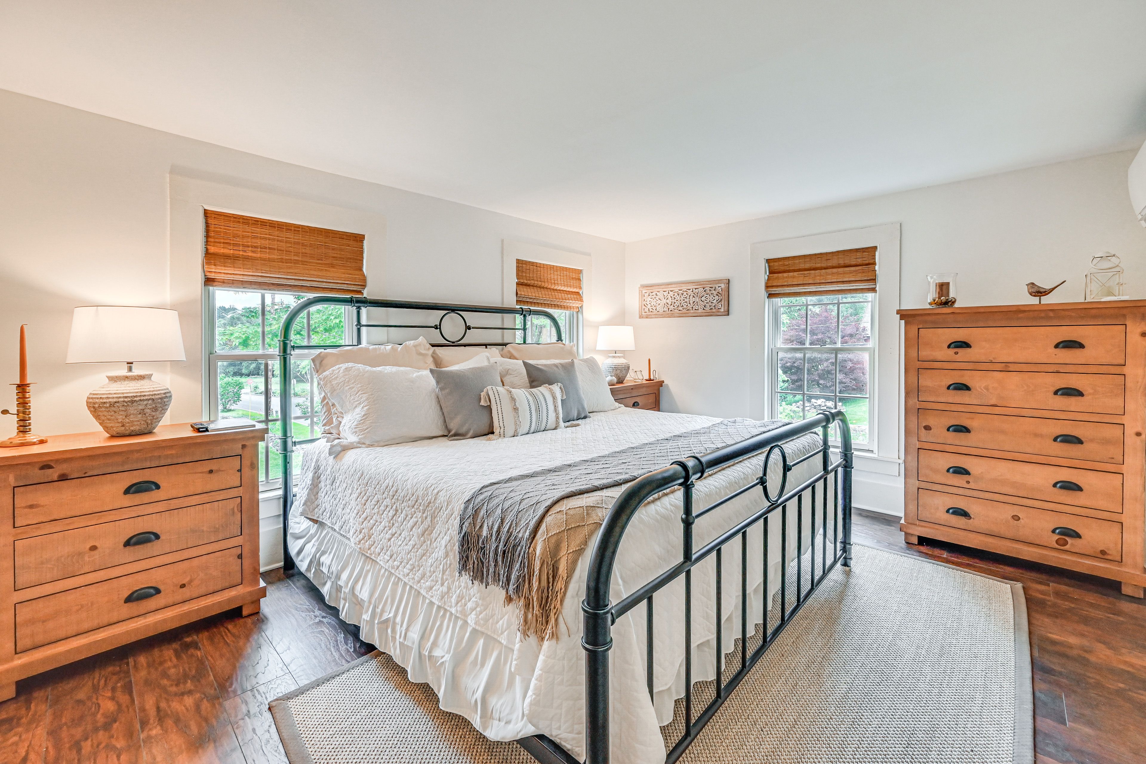 Bedroom 1 | King Bed | Linens Provided | Upper Level
