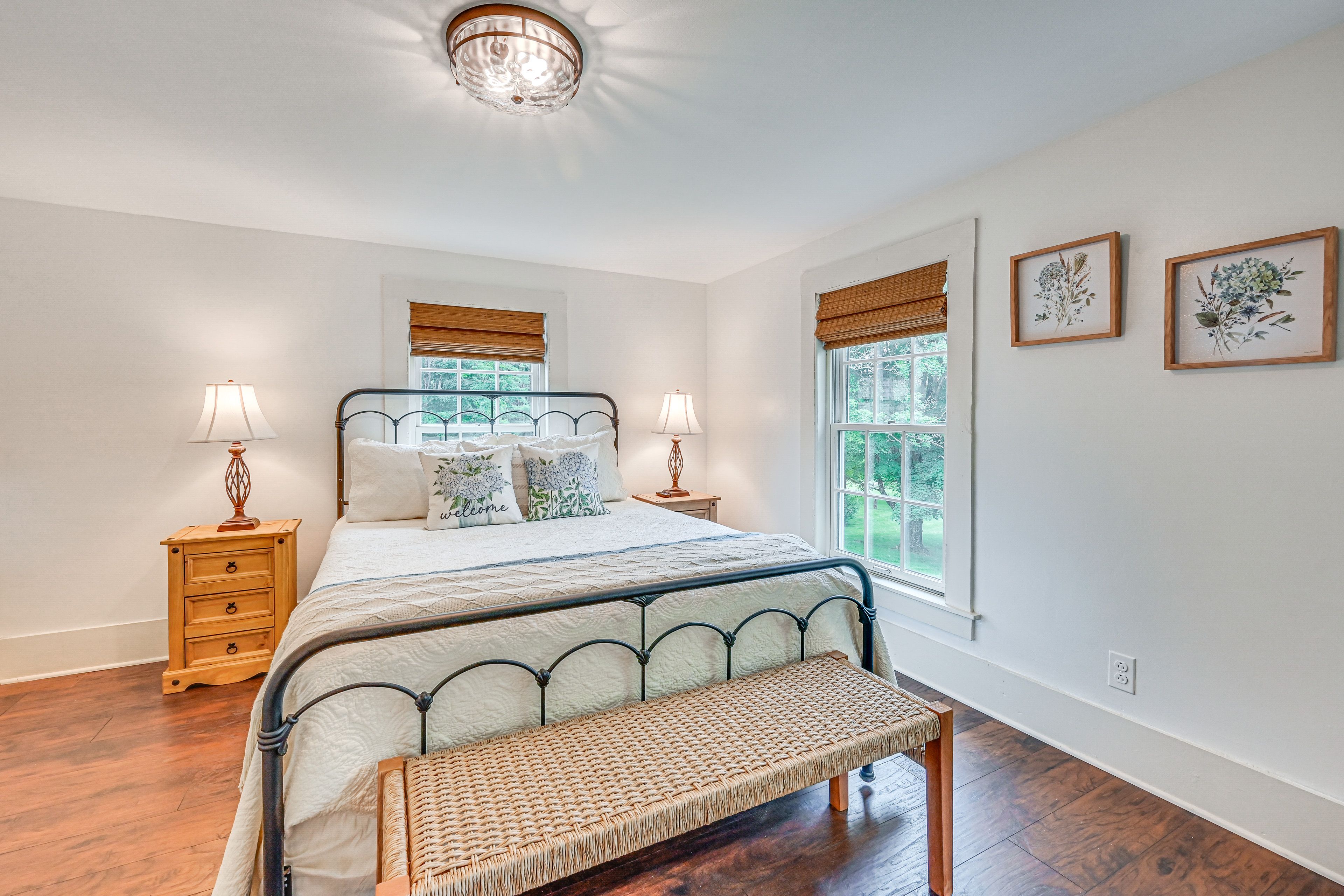 Bedroom 2 | Queen Bed | Upper Level