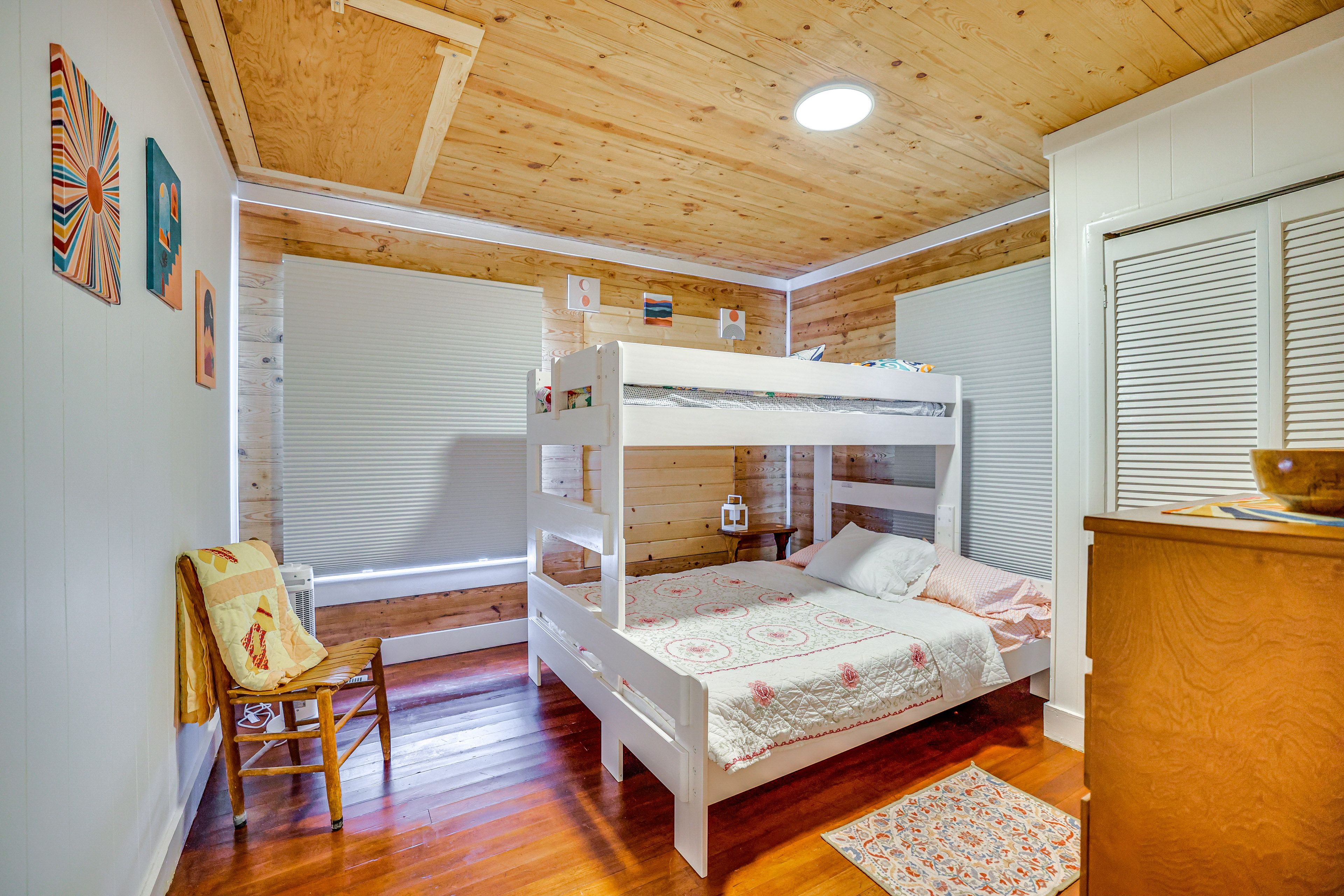 Bedroom 2 | Twin XL/Queen Bunk Bed | Twin Air Mattress