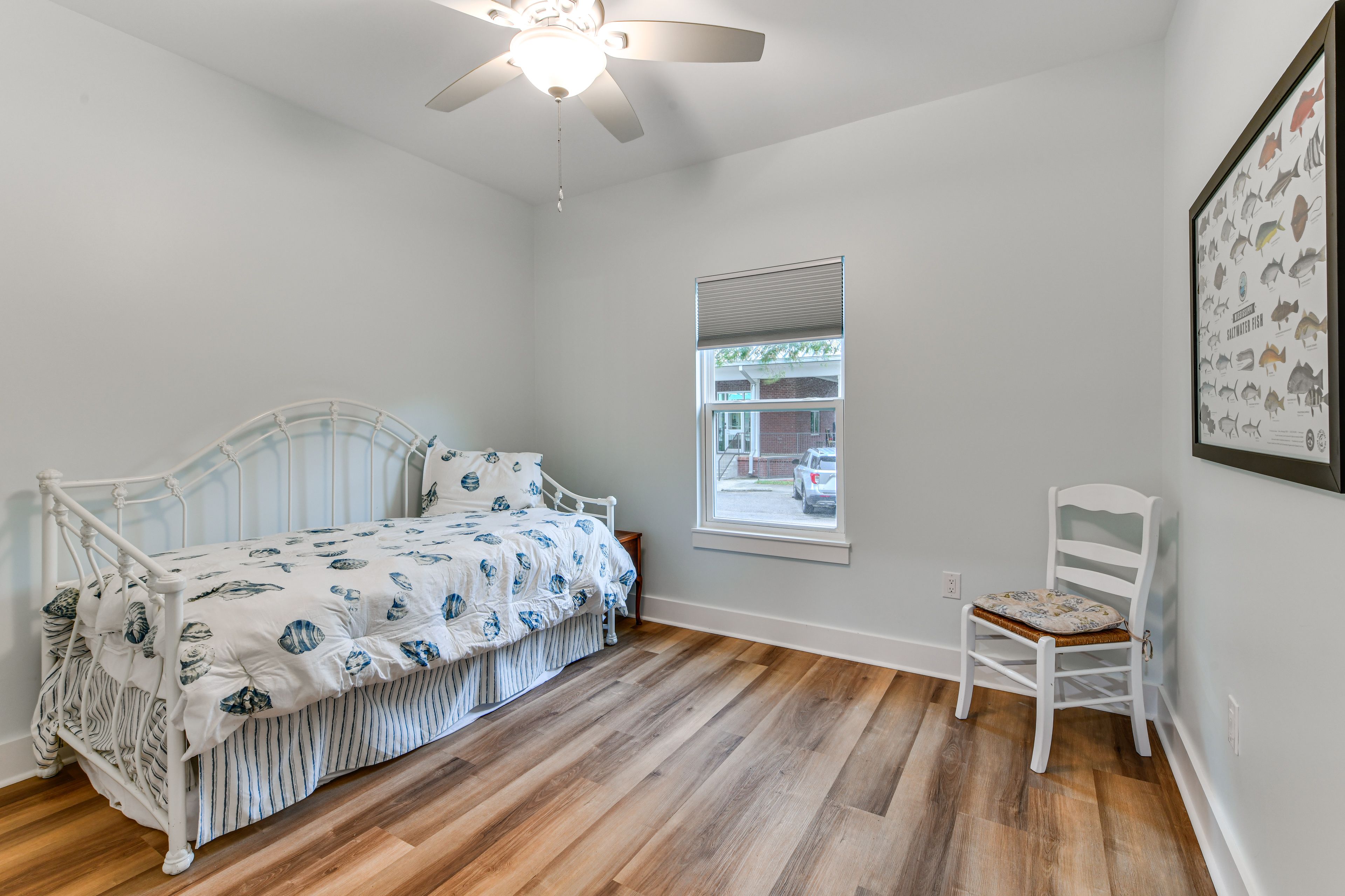 Bedroom 3 | Twin Daybed w/ Twin Trundle