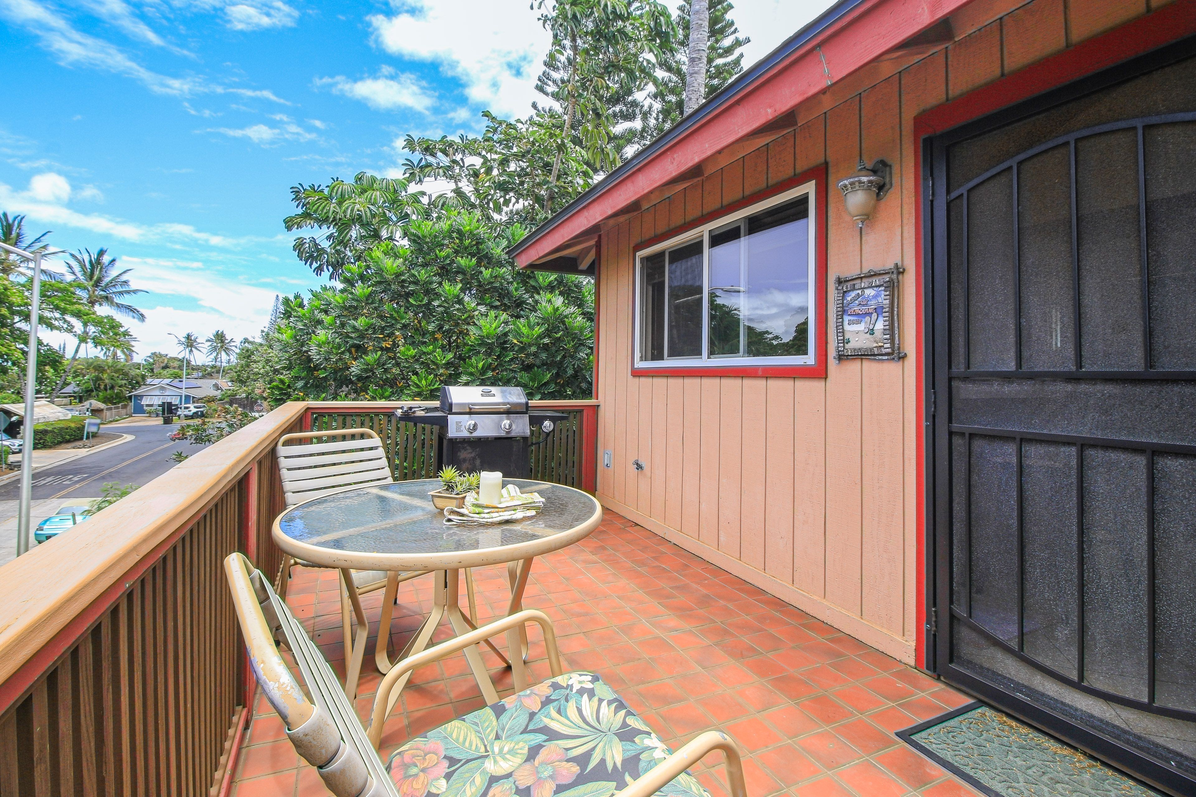 Lanai | Outdoor Dining Area | Gas Grill