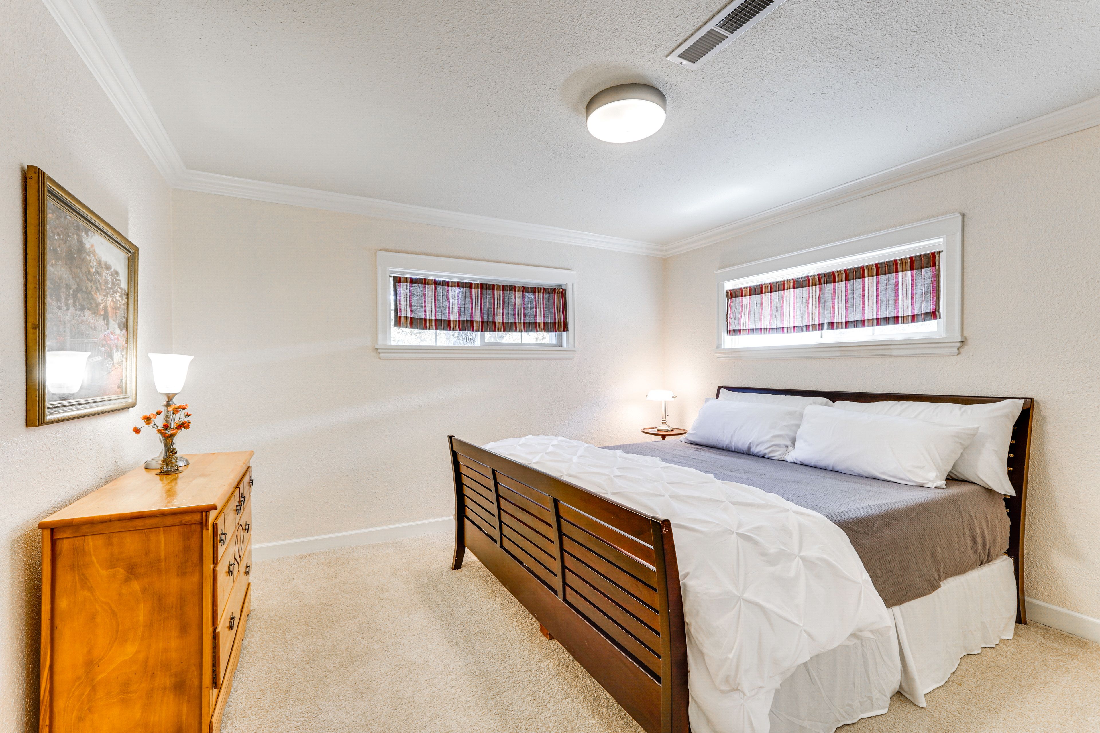 Bedroom 2 | King Bed | Lower Floor