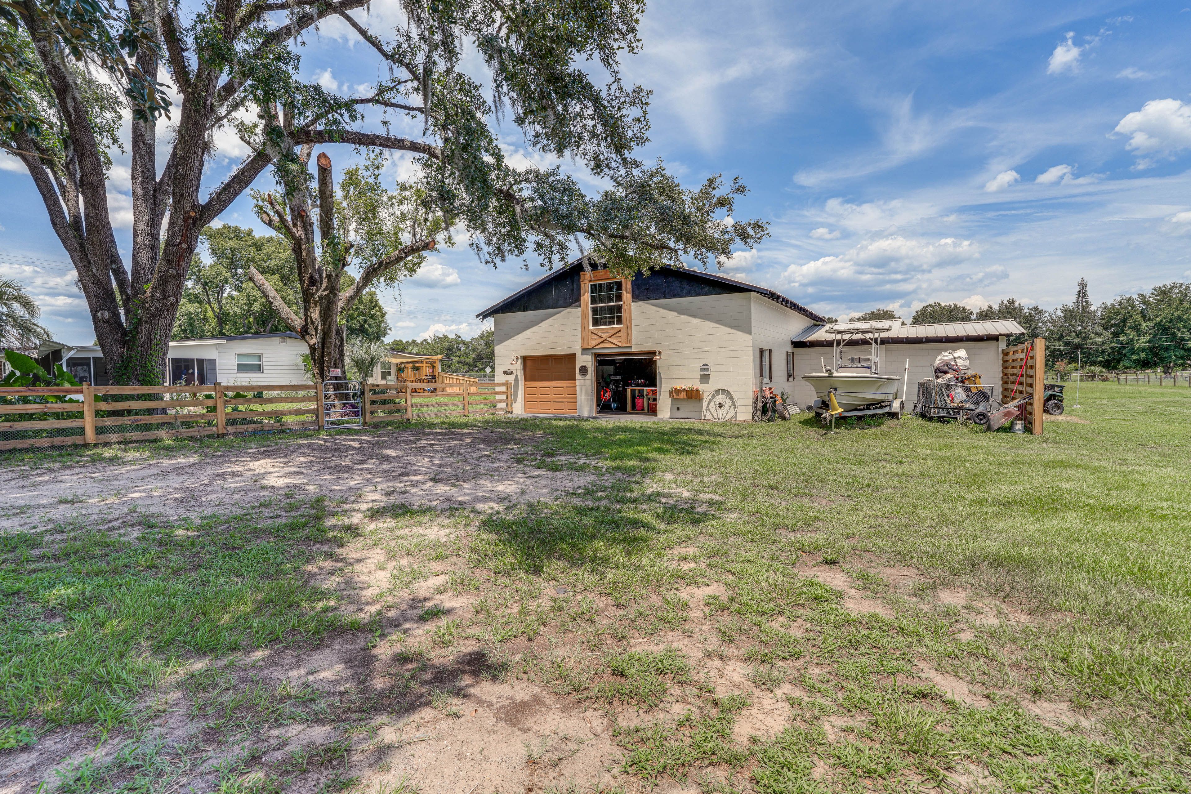 Barn Exterior | Driveway Parking (2 Vehicles) | RV/Trailer/Large Vehicle Parking
