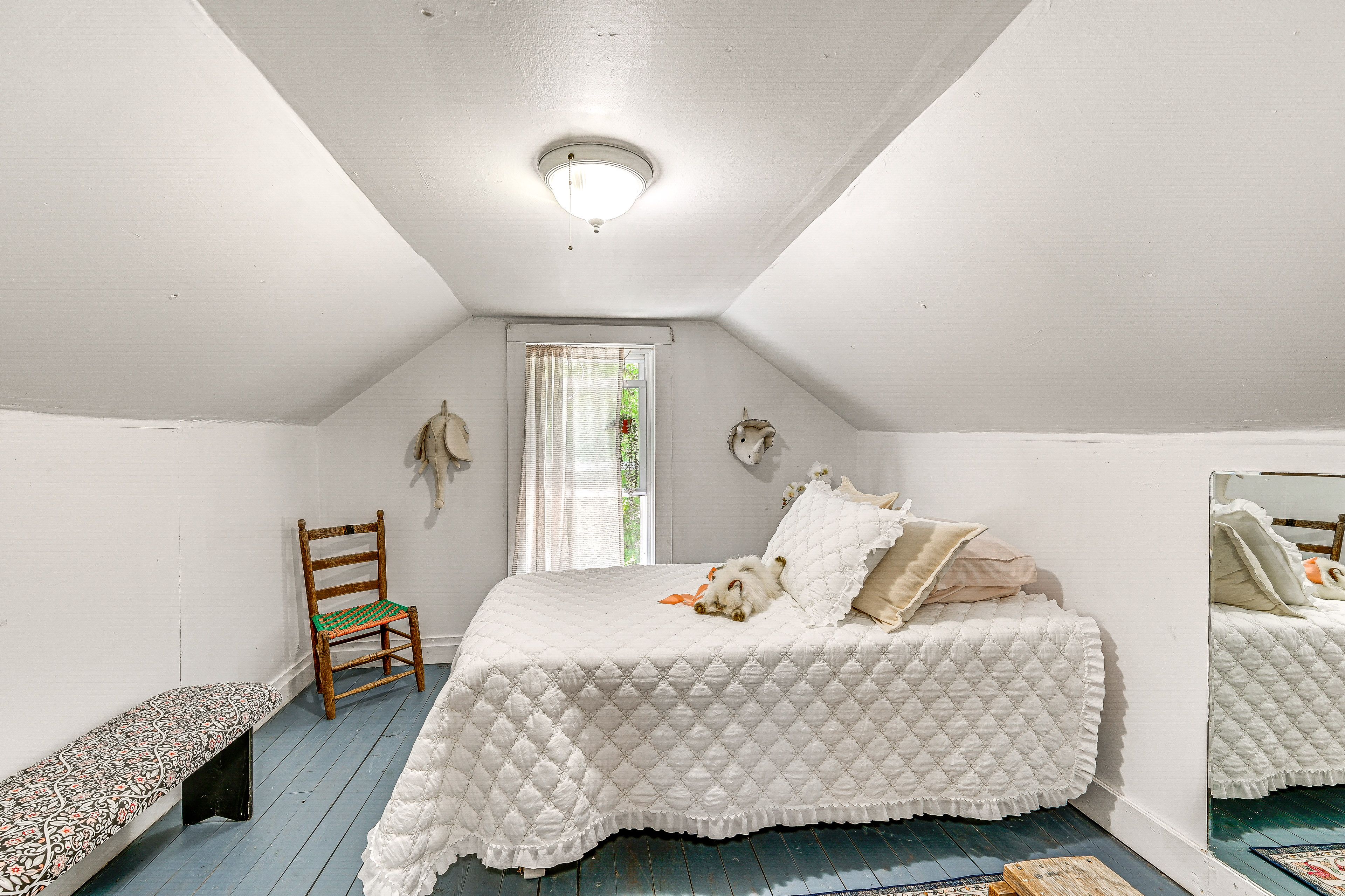 Bedroom 3 | Twin Bed | 2nd Floor
