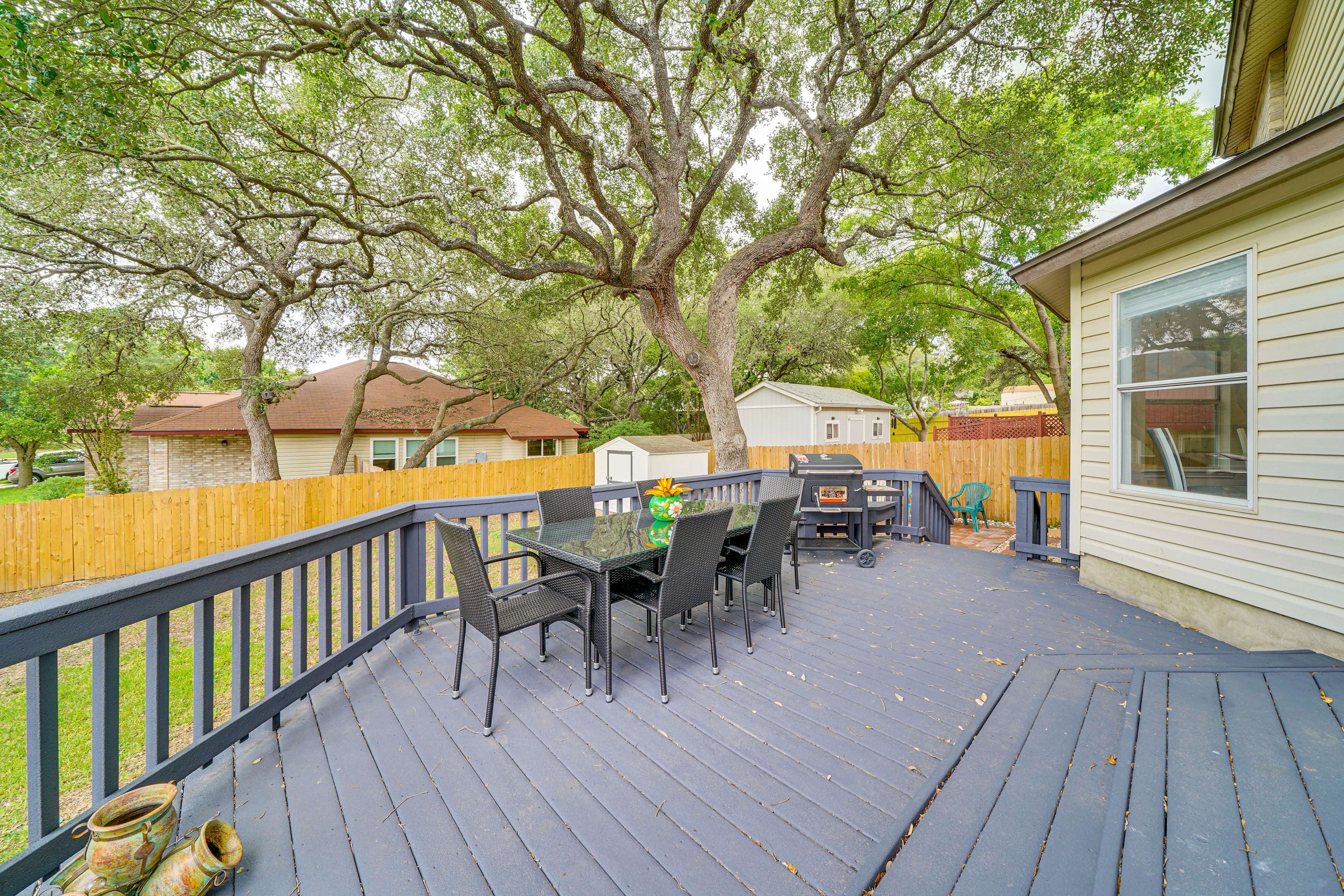 Deck | Outdoor Dining | Charcoal Grill