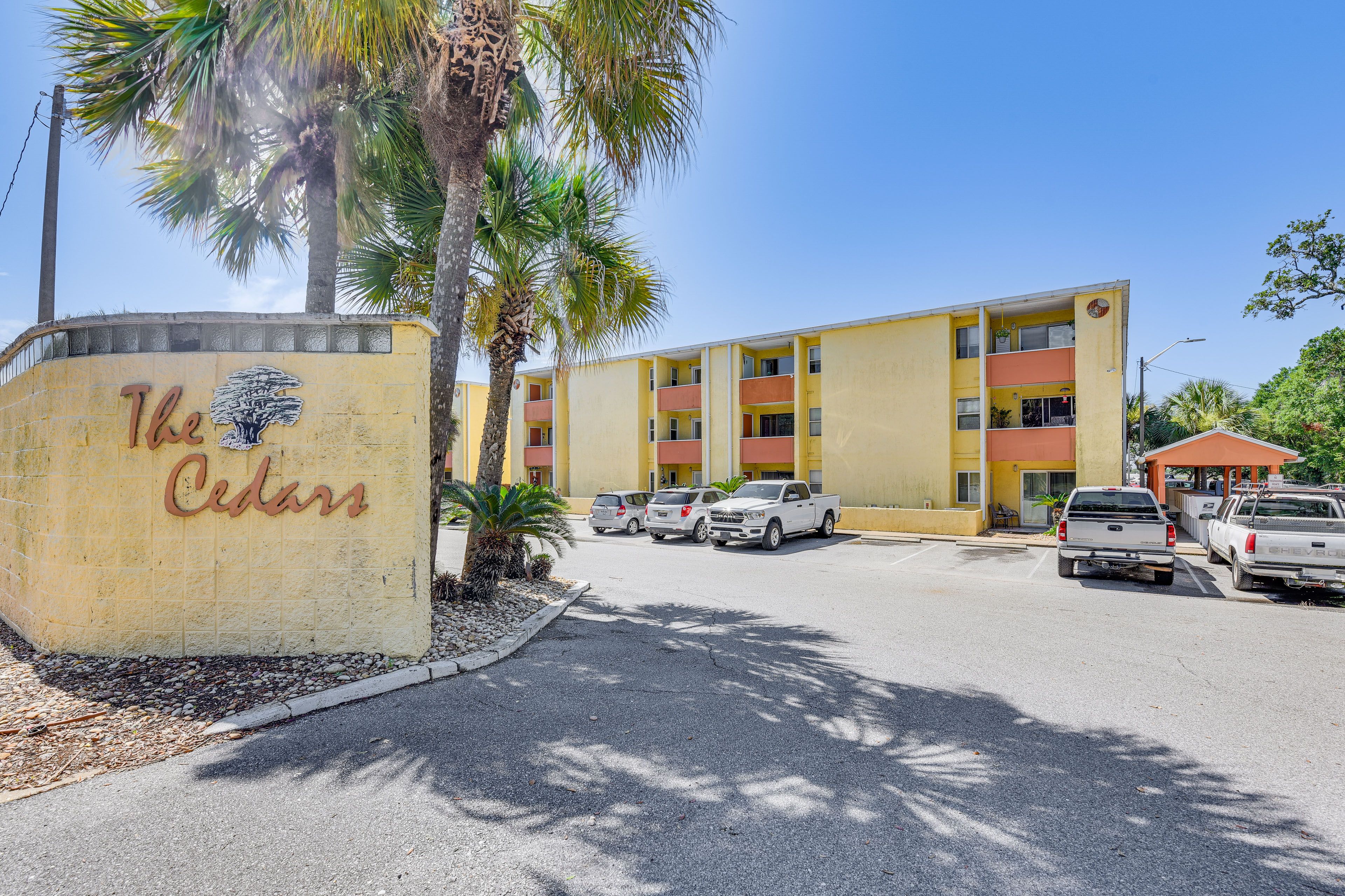 Property Exterior | Community Parking Lot (1 Vehicle) | Free Street Parking