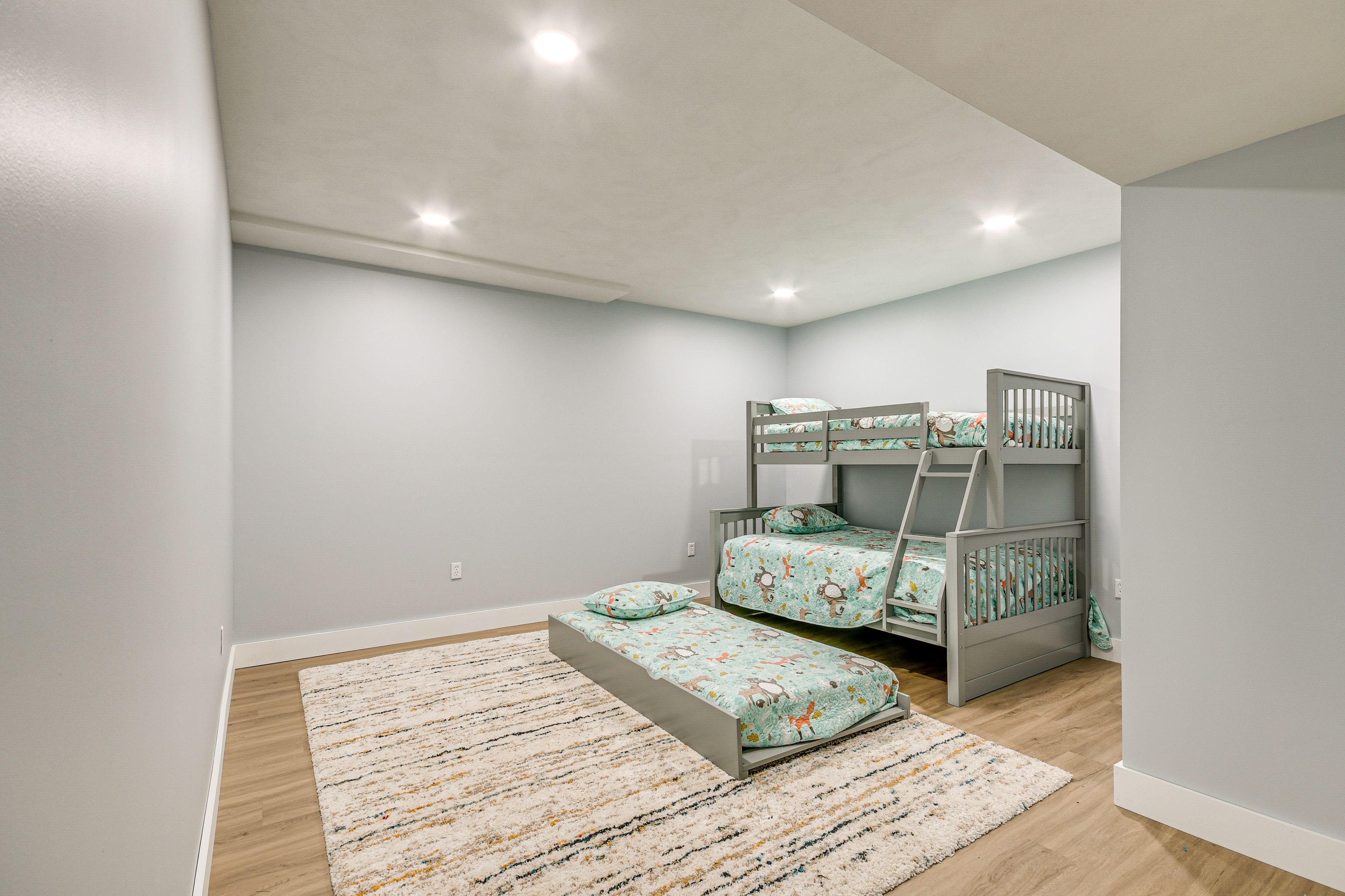 Bonus Room | Twin Bunk Bed | XL Twin Bed