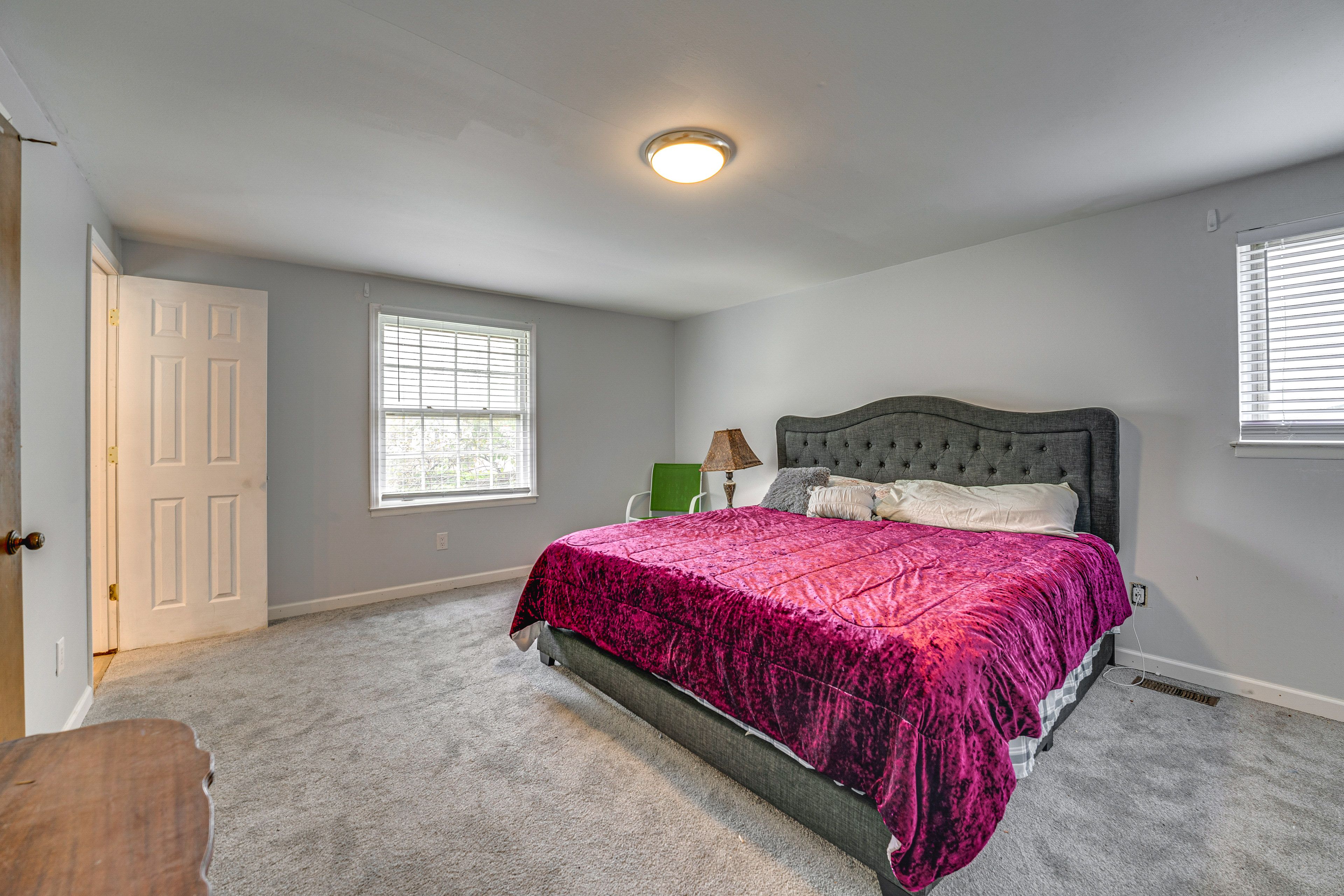 Bedroom 1 | King Bed | 2nd Floor | Linens Provided | En-Suite Bathroom