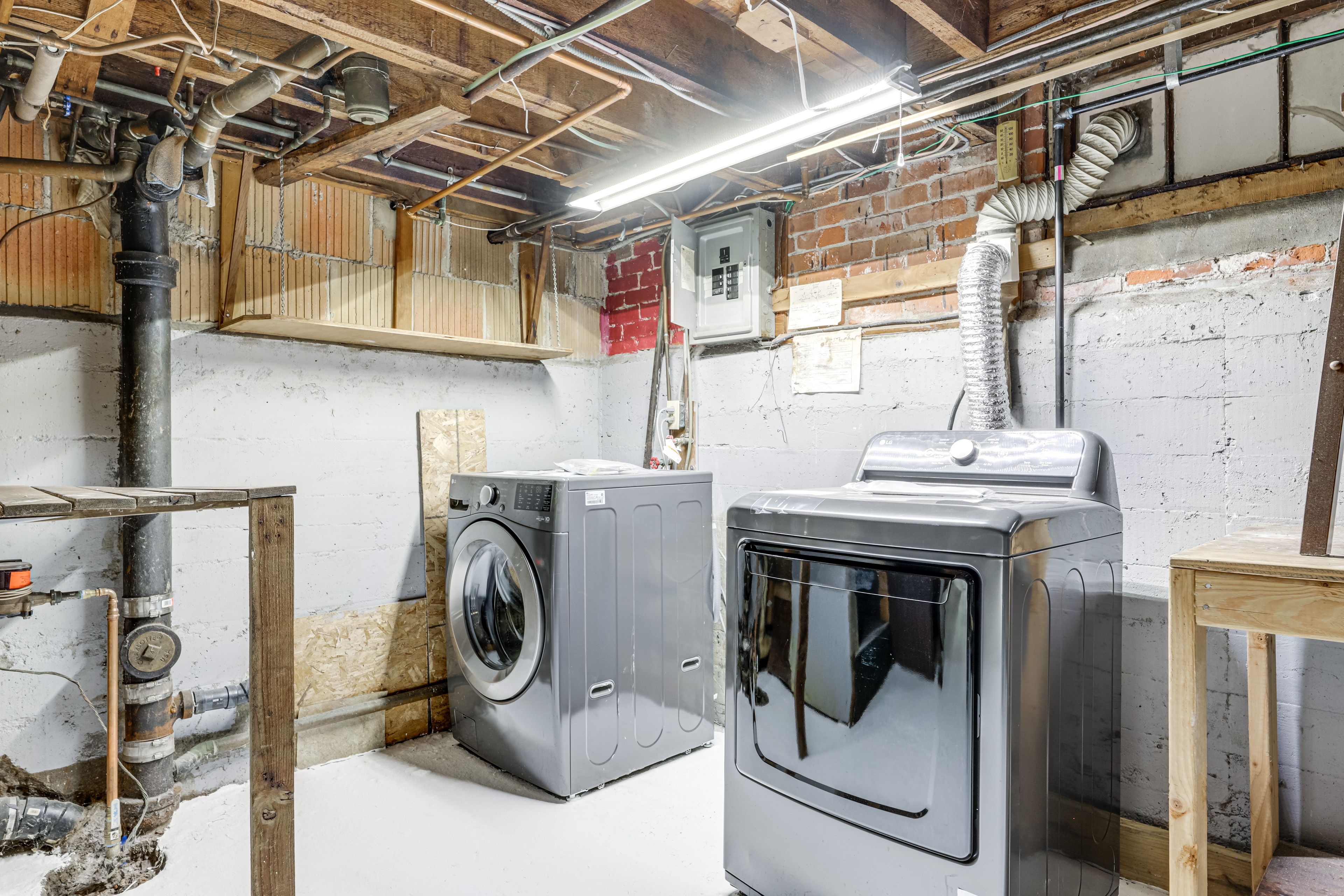 Laundry Room | Basement Level