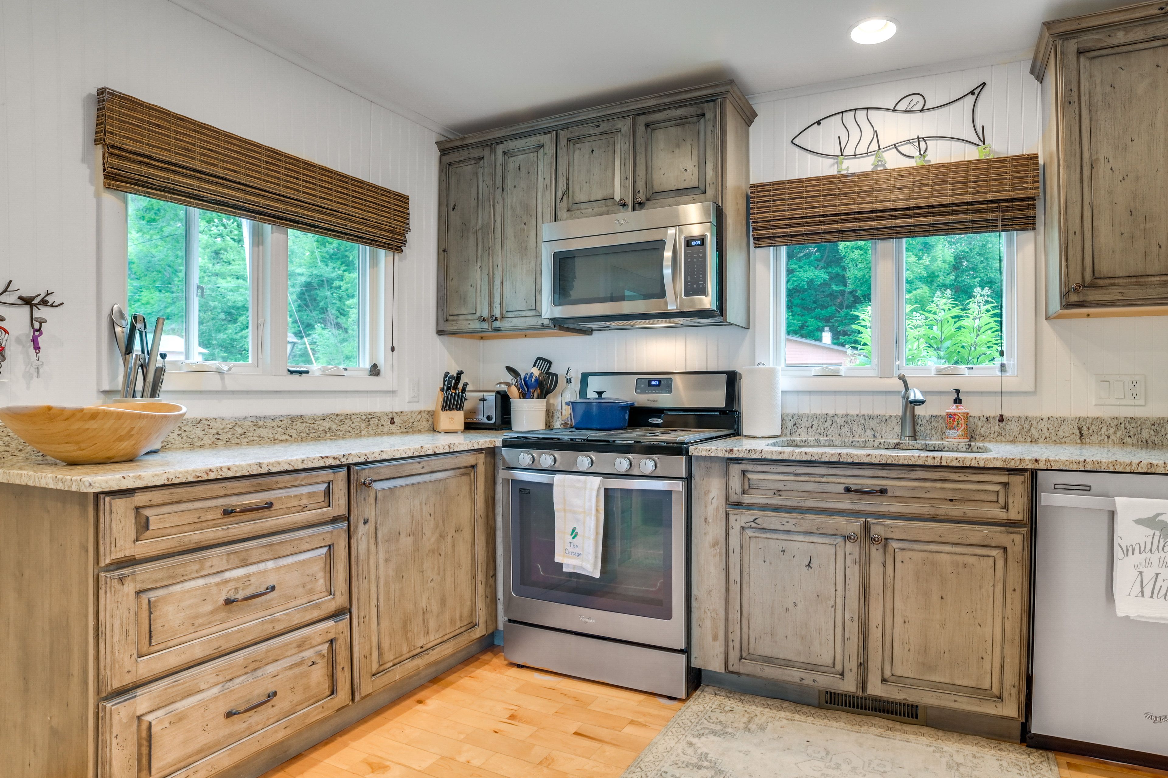 Kitchen | Air Fryer | Coffee Bar | Main Level