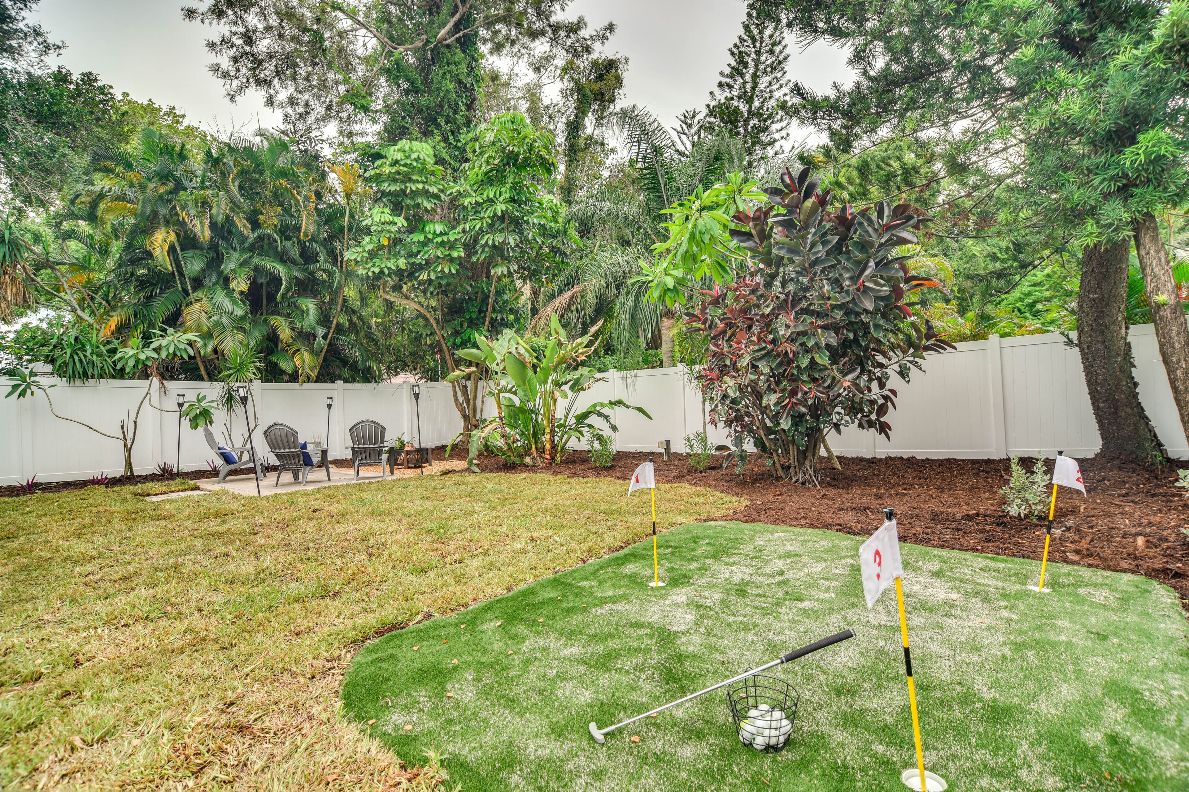 Fenced Yard | Putting Green | Wood-Burning Fire Pit