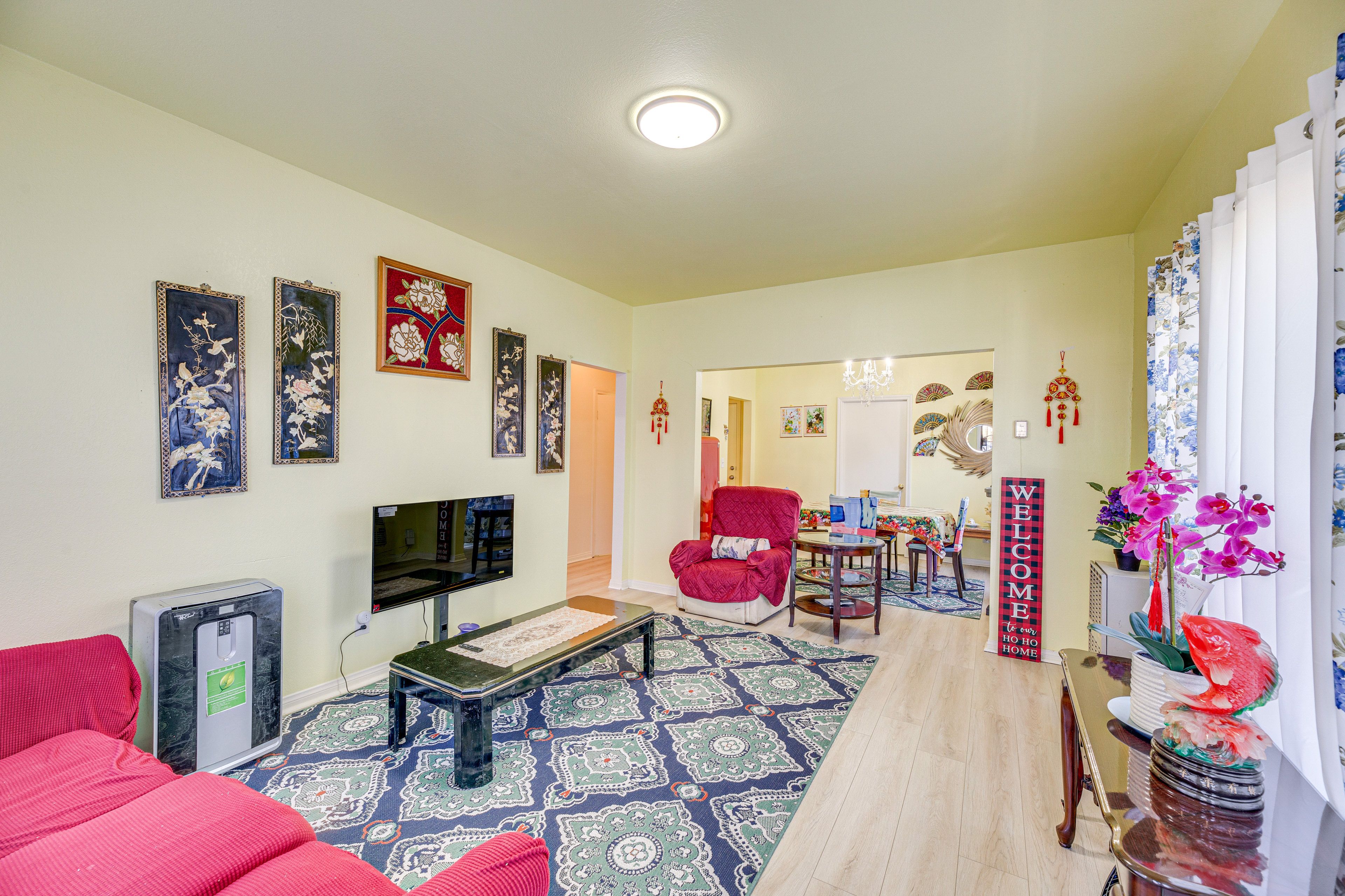 Los Angeles Vacation Rental | 3BR | 3BA | Step-Free Entry | 3,320 Sq Ft