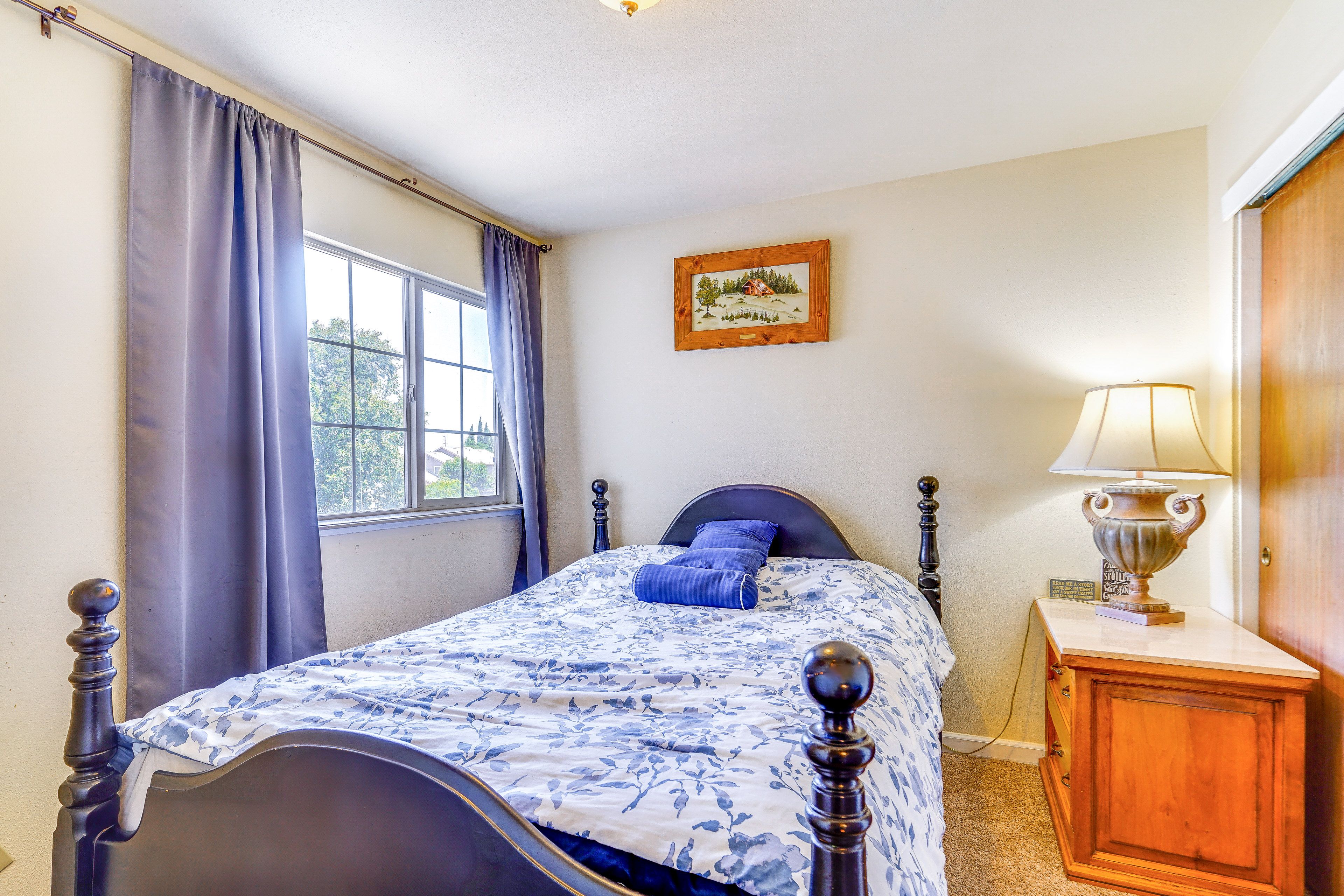 Bedroom 2 | Queen Bed | 2nd Floor
