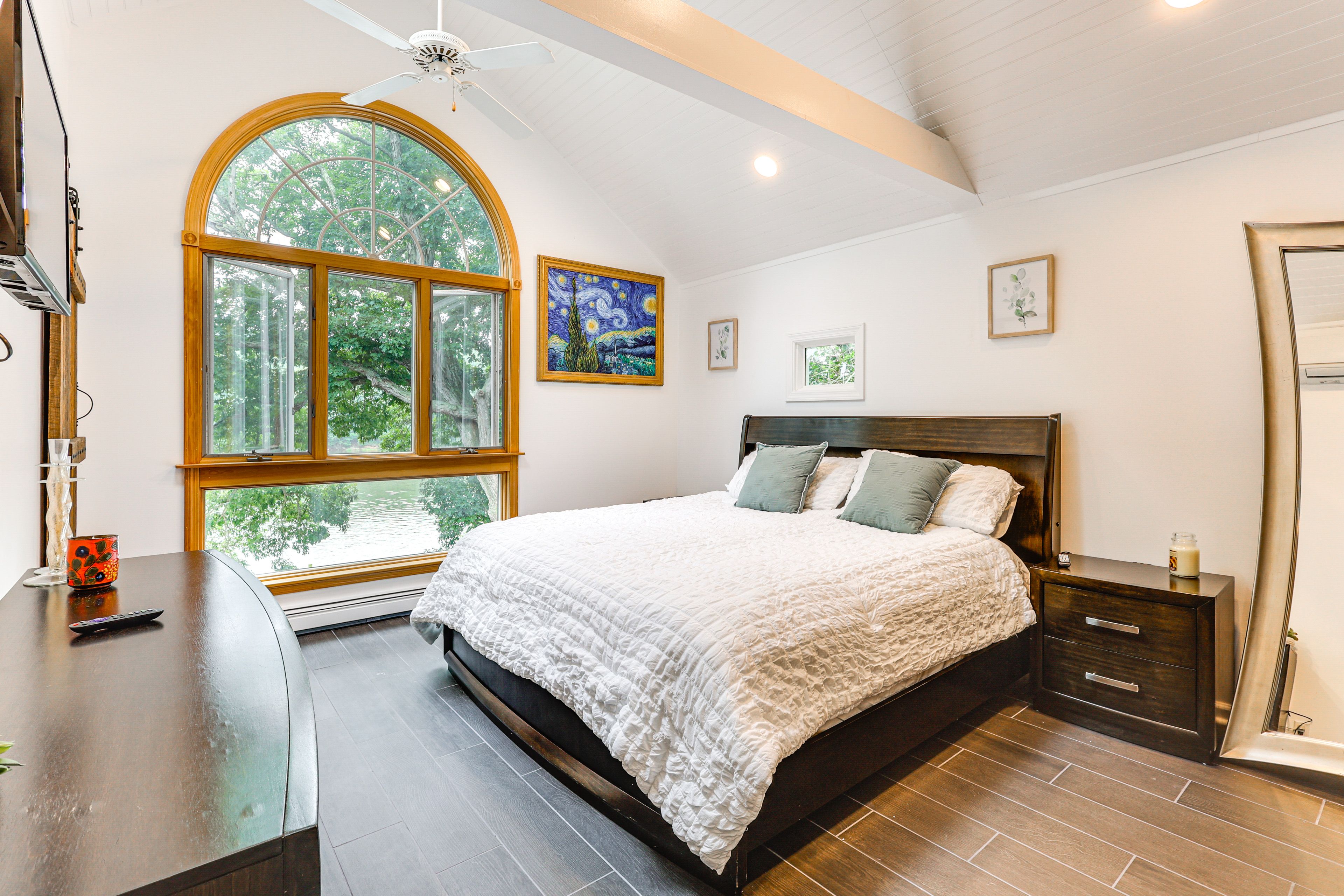 Bedroom 1 | King Bed | Linens Provided | 2nd Floor