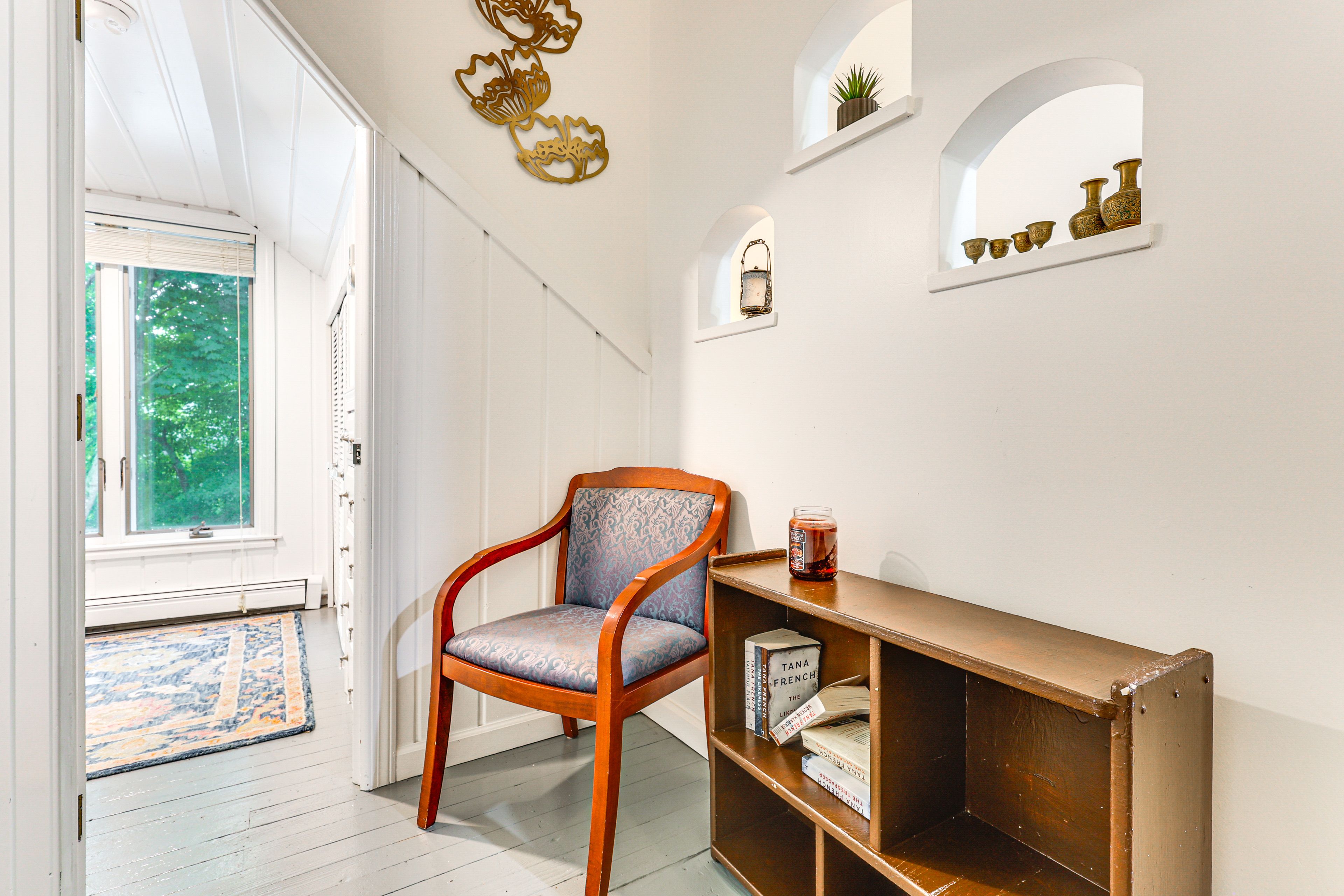 Upstairs Landing | 2nd Floor