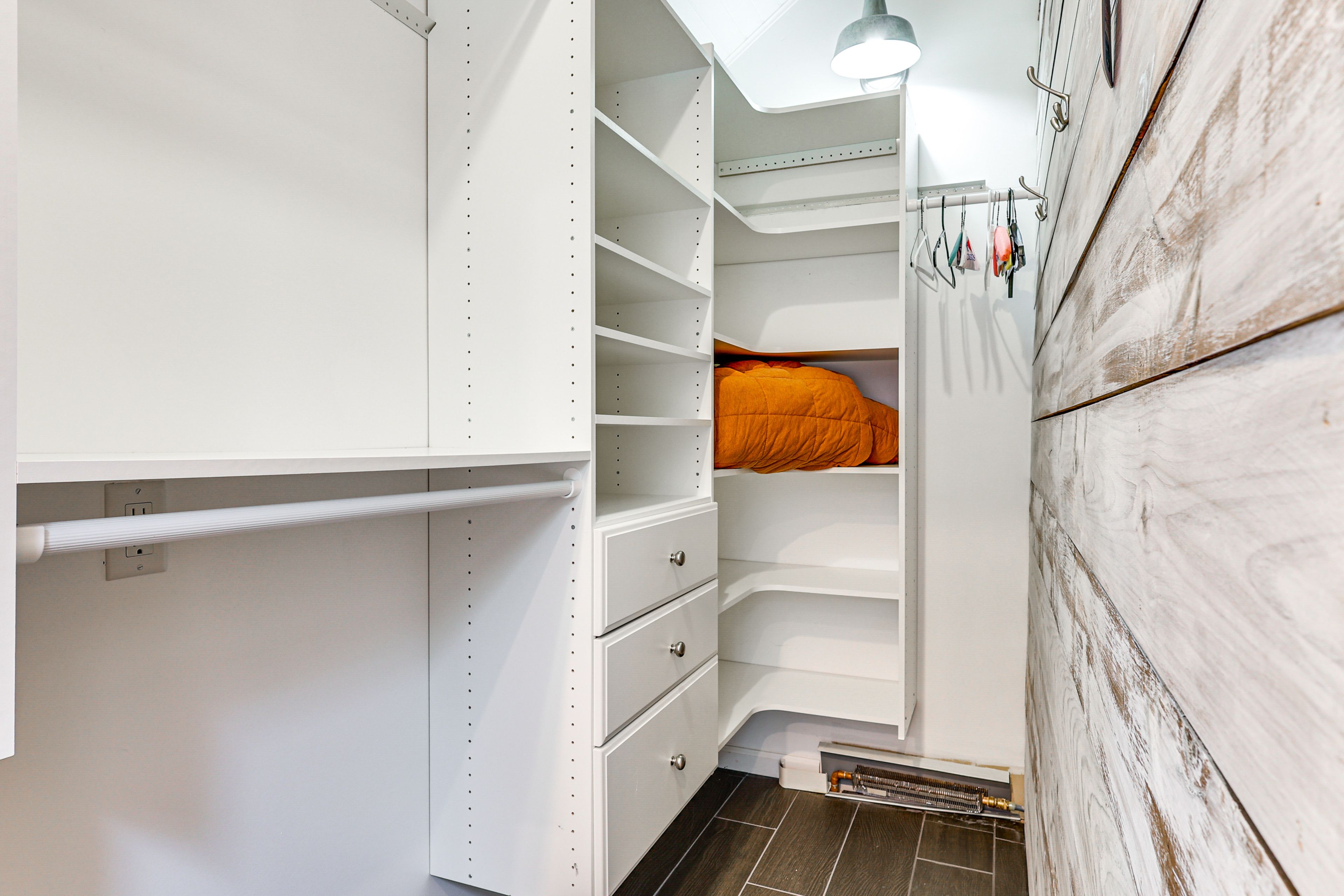 Walk-In Closet | 2nd Floor
