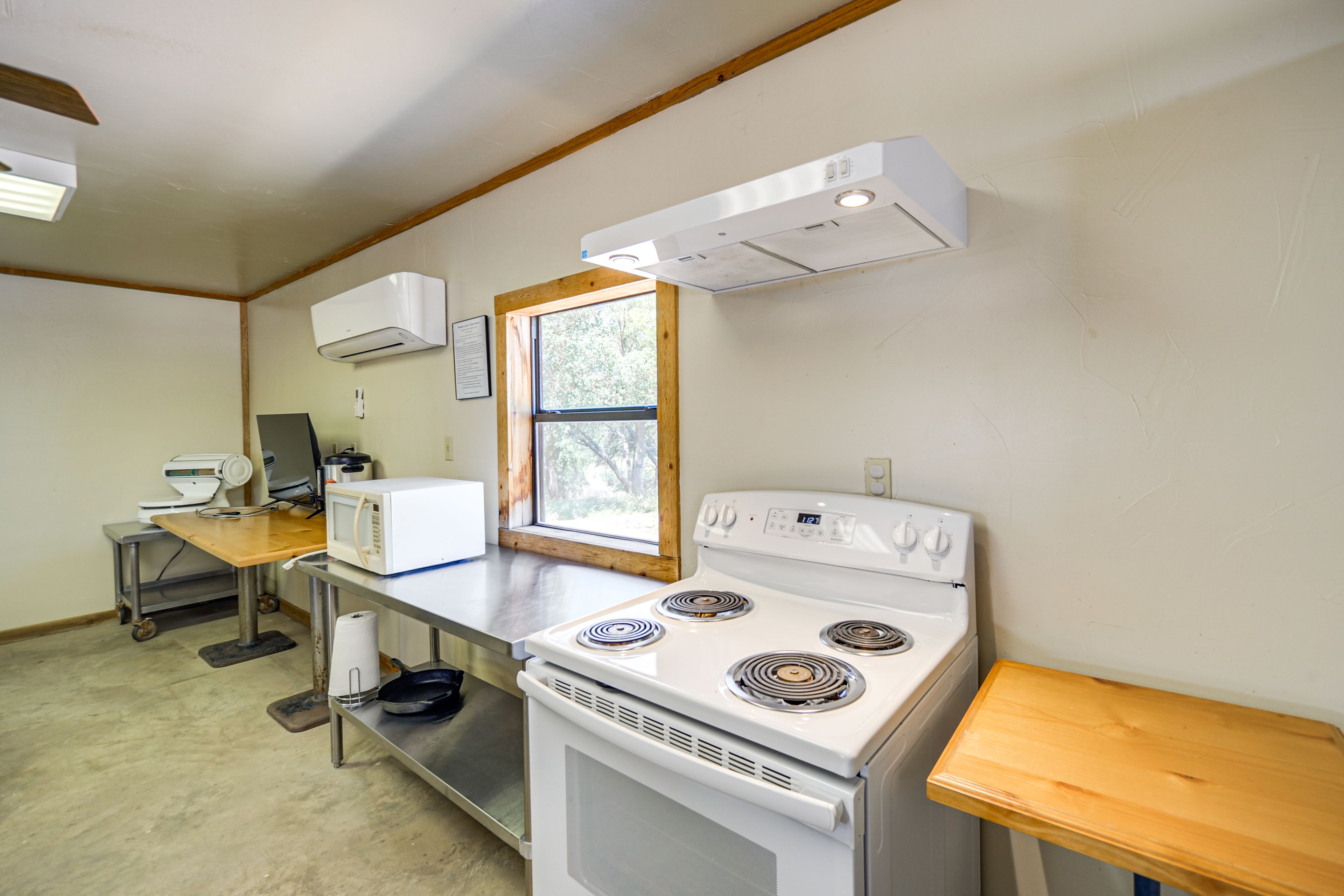 Dorm | 1st Floor | Commercial Kitchen