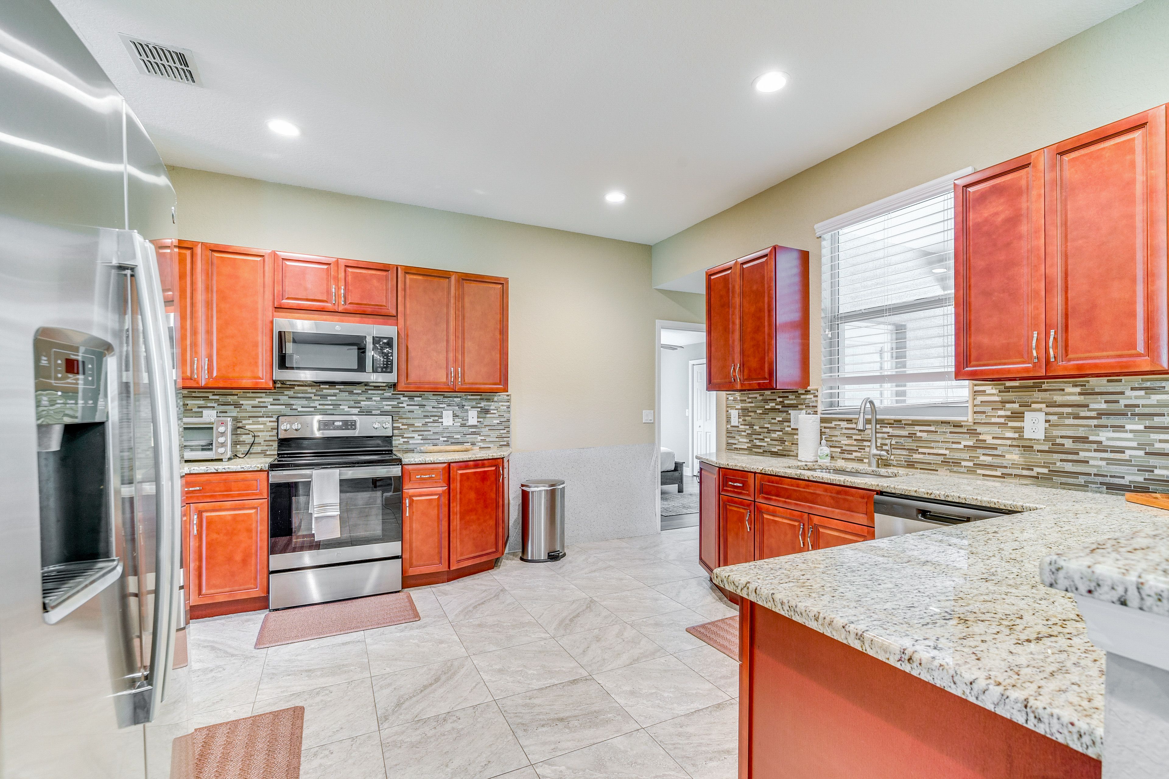 Kitchen | Drip Coffee Maker | Nespresso | Toaster Oven