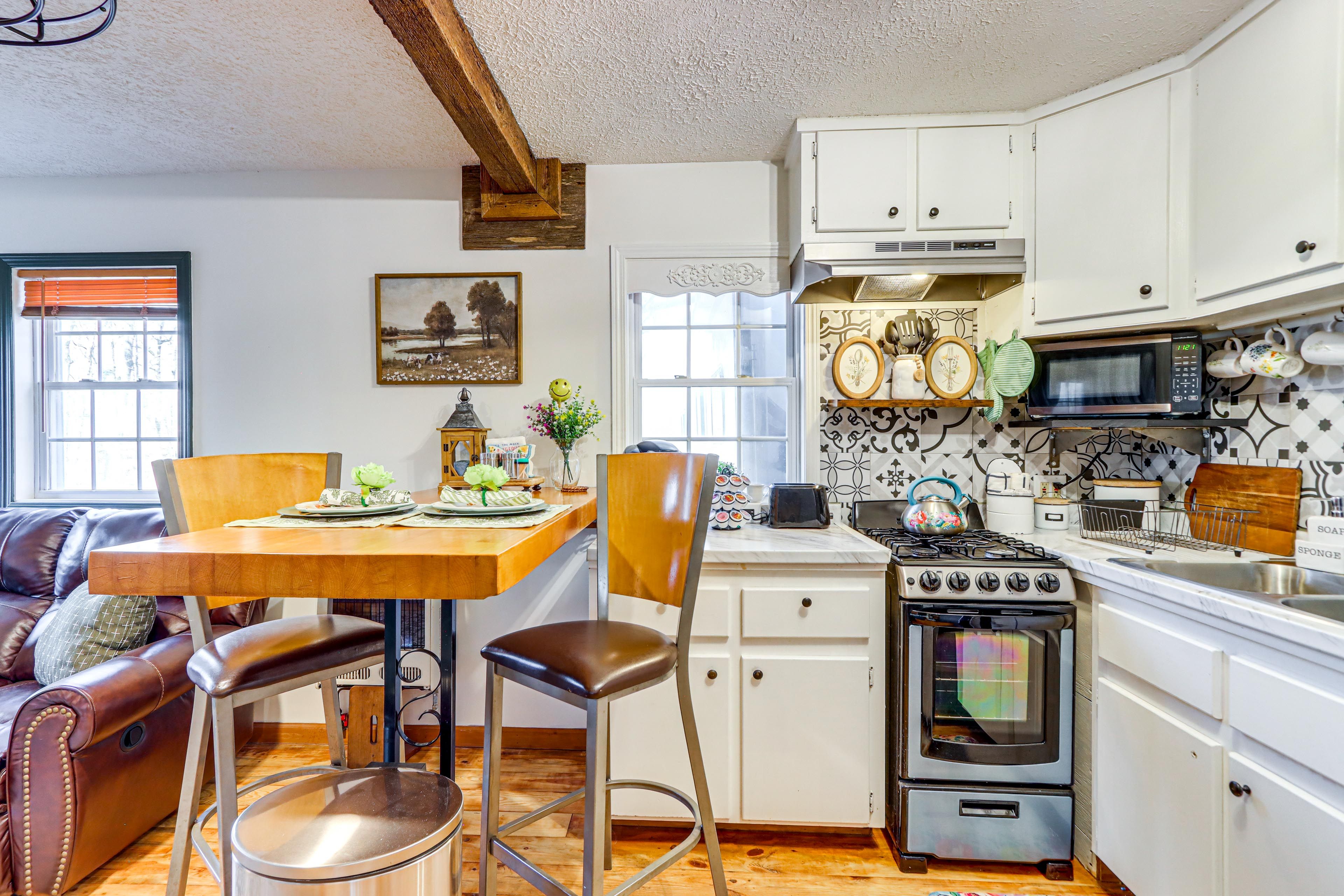 Kitchen | Cooking Basics | Toaster | Keurig Coffee Maker | Drip Coffee Maker