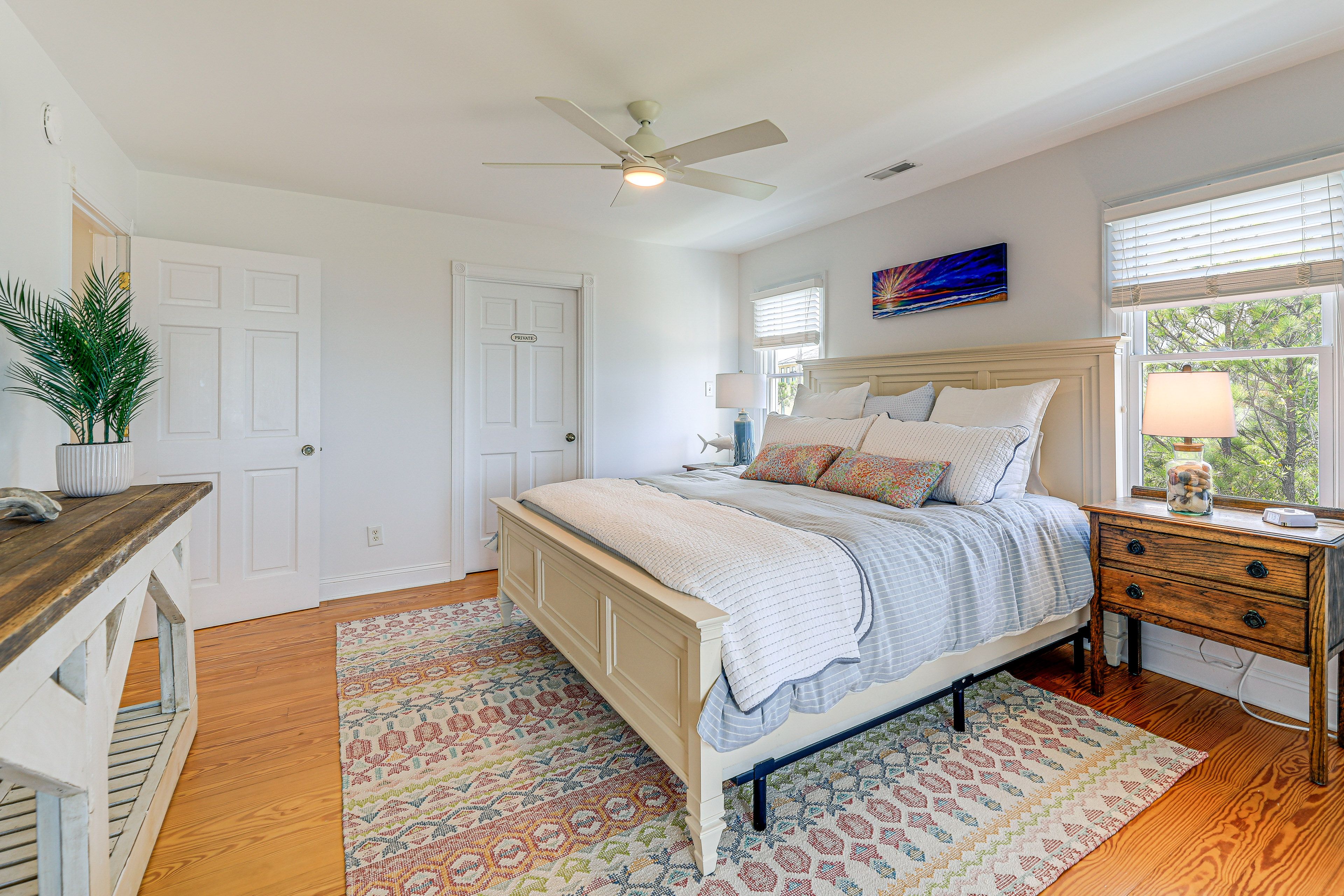 Bedroom 3 | King Bed | Smart TV | 3rd Level