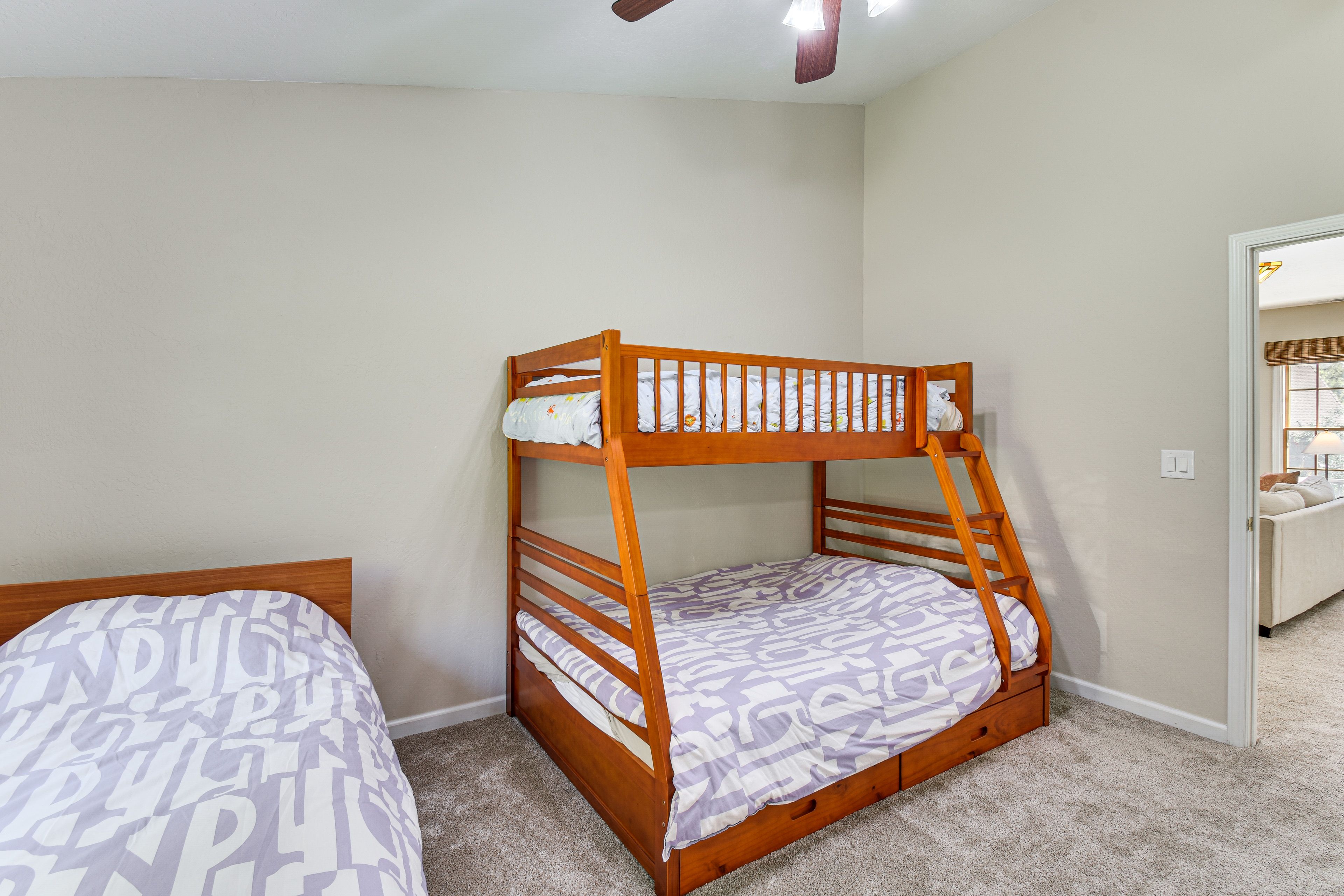 Bedroom 3 | Twin/Full Bunk Bed | Twin Bed