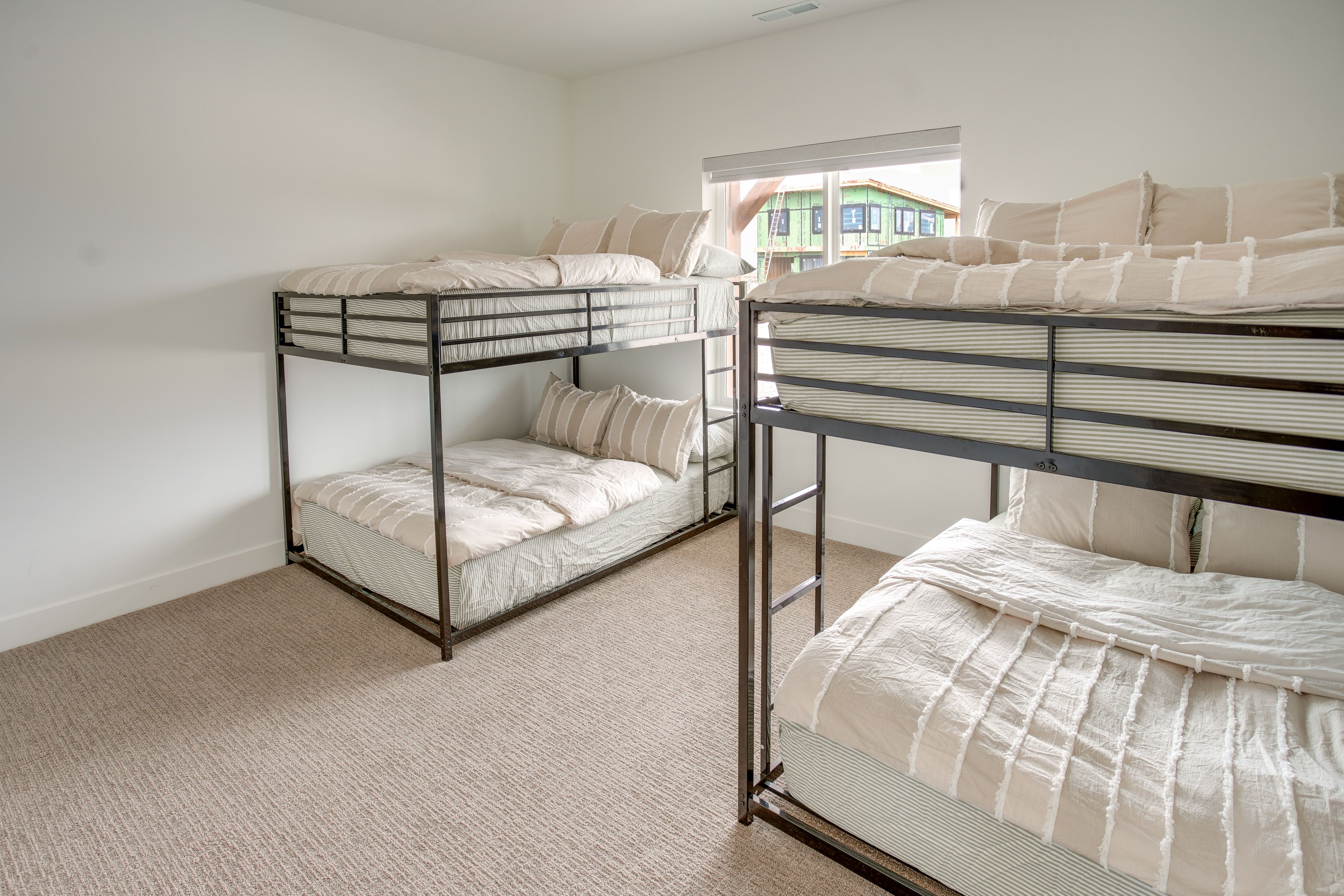 Bedroom 4 | 2 Full Bunk Beds | 1st Floor