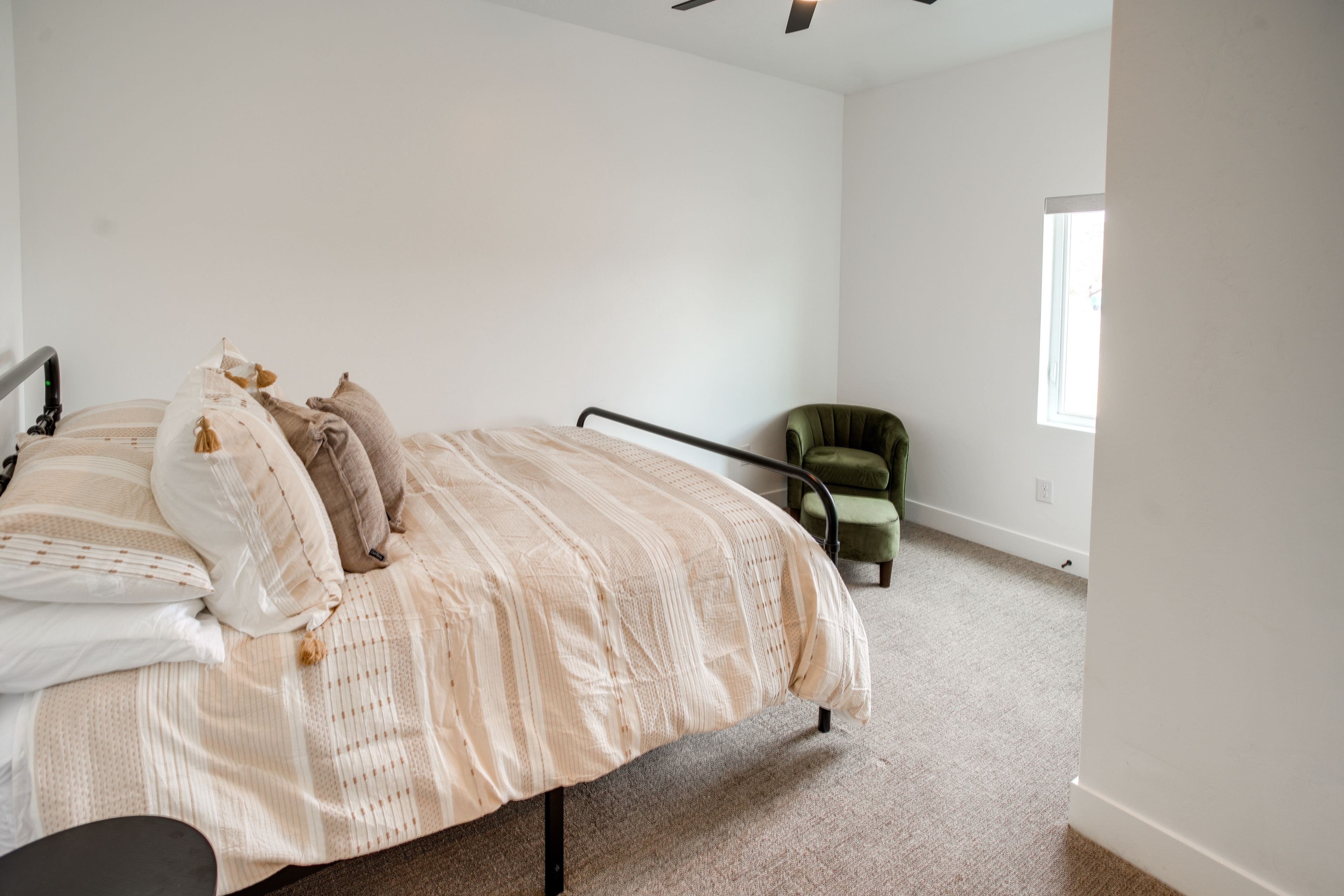 Bedroom 3 | Queen Bed | 1st Floor